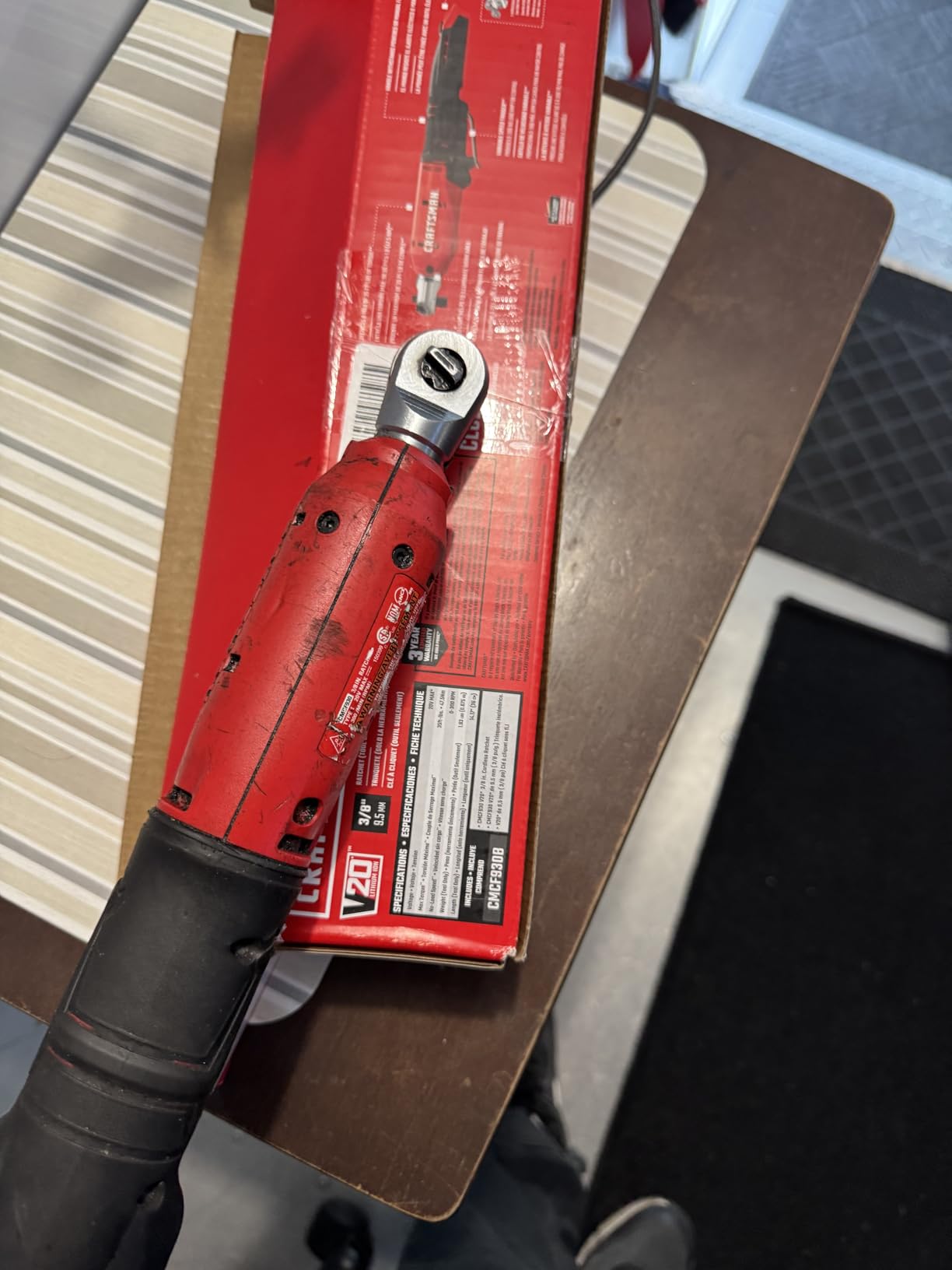 CRAFTSMAN V20 Cordless Ratchet Wrench, 3/8 inch Drive, 300 RPM, up to 35 ft-lbs of Torque, Bare Tool Only (CMCF930B) customer photo 2