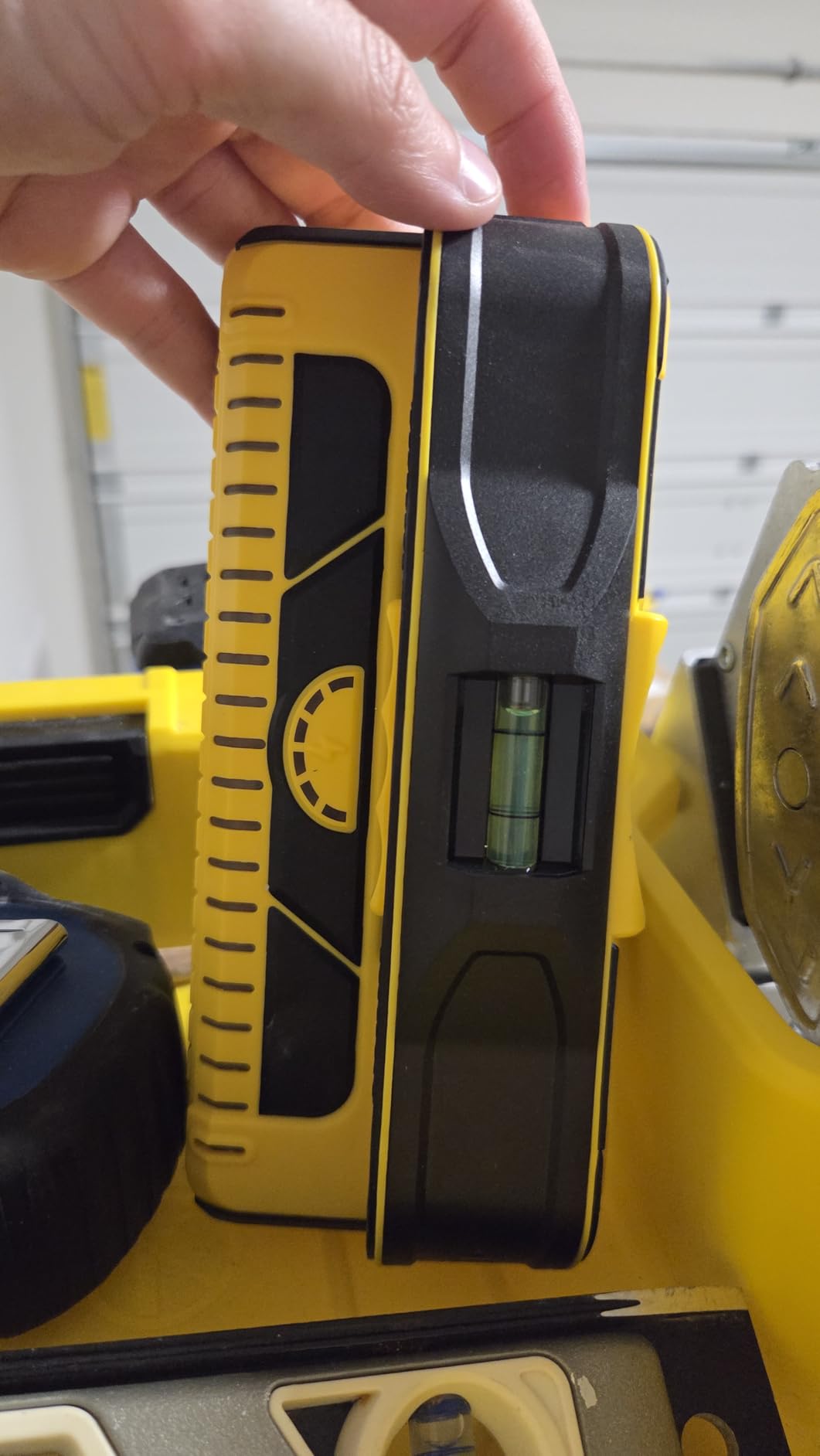 Franklin Sensors ProSensor M210 13-Sensor Stud Finder, Live Wire Detection customer photo 1