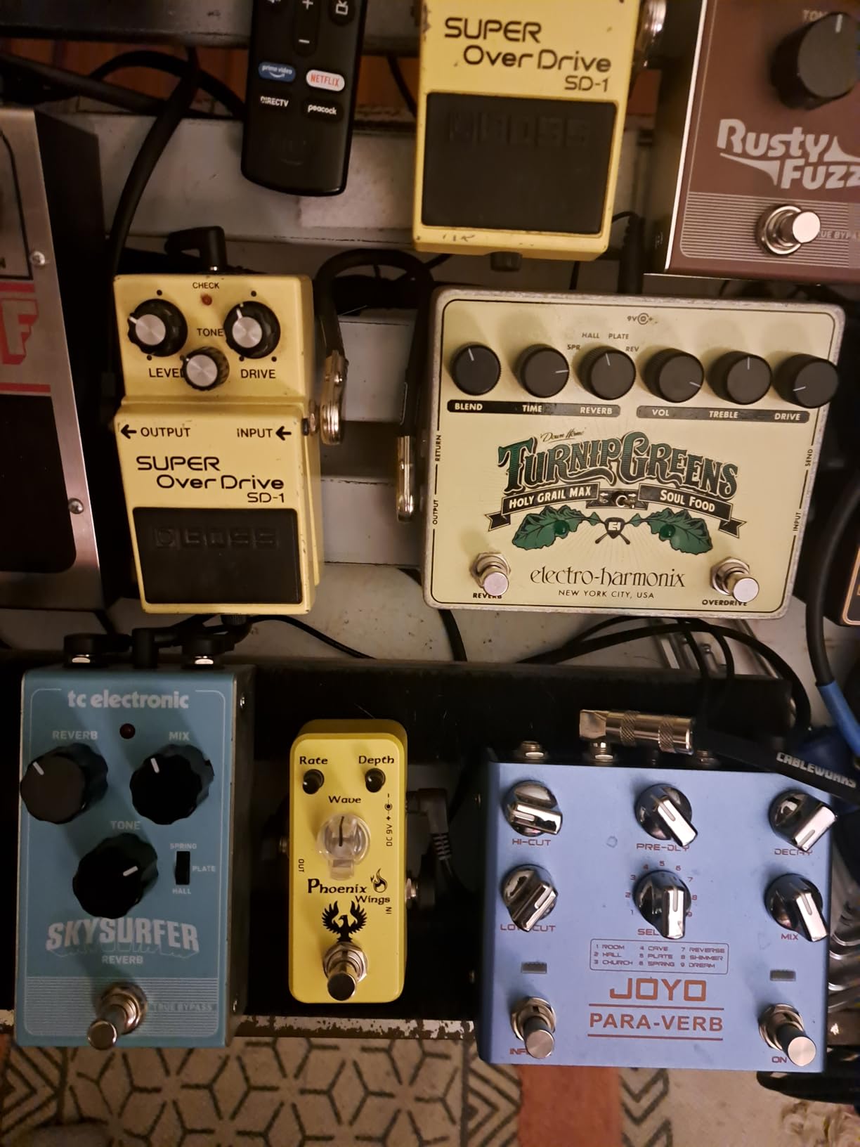 MP-317 Phoenix Wings Tremolo Guitar Effects Pedal with True Bypass customer photo 1