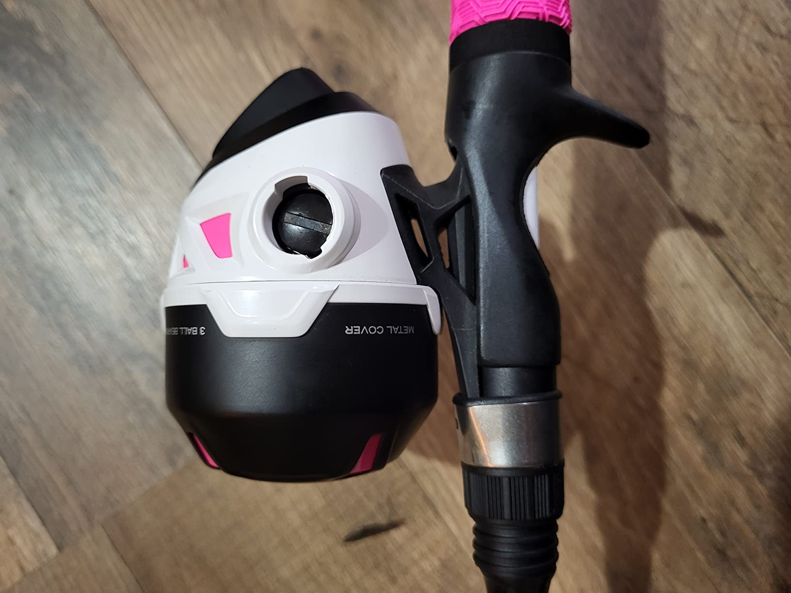 Zebco Roam Spincast Reel and Fishing Rod Combo customer photo 2
