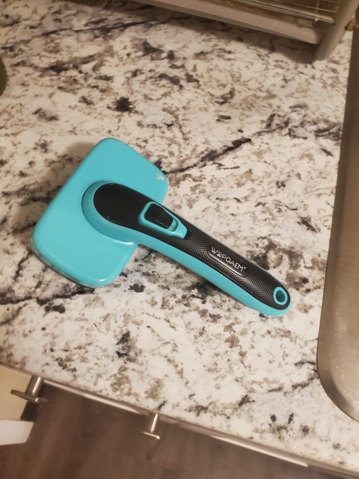 Self Cleaning Slicker Brush for Dog and Cat Shedding, Black customer photo 1