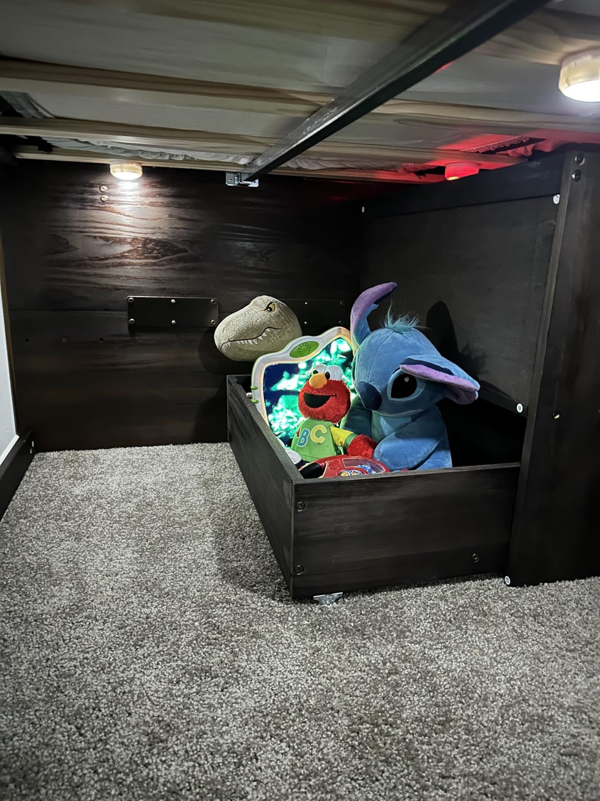 Max & Lily Loft Bed Twin Size, Solid Wood Low Loft Bed with Storage Drawer and Ladder, Modern Farmhouse Loft Bed for Kids, Driftwood customer photo 2