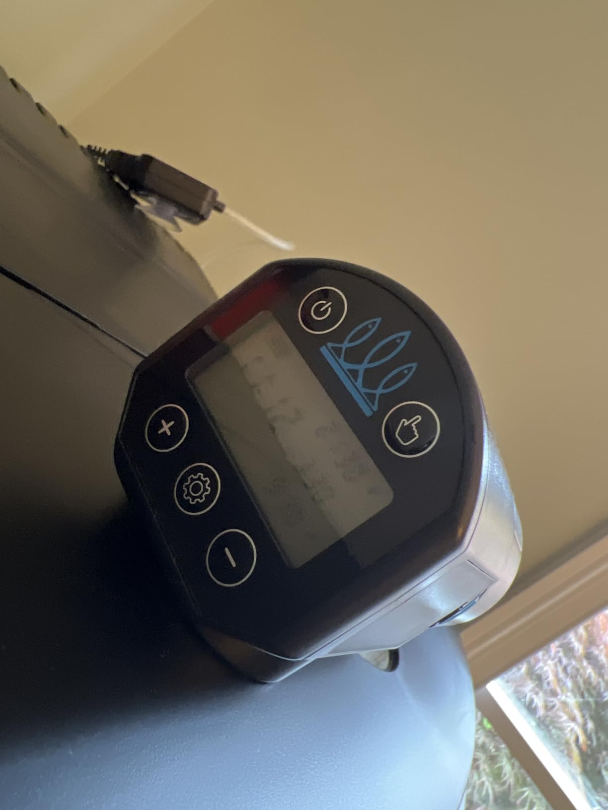 FISHNOSH Automatic Fish Feeder for Aquarium - New Generation 2026, Auto Food Dispenser with Timer for Small Tank, Big Aquariums & Pond (Blue) customer photo 1