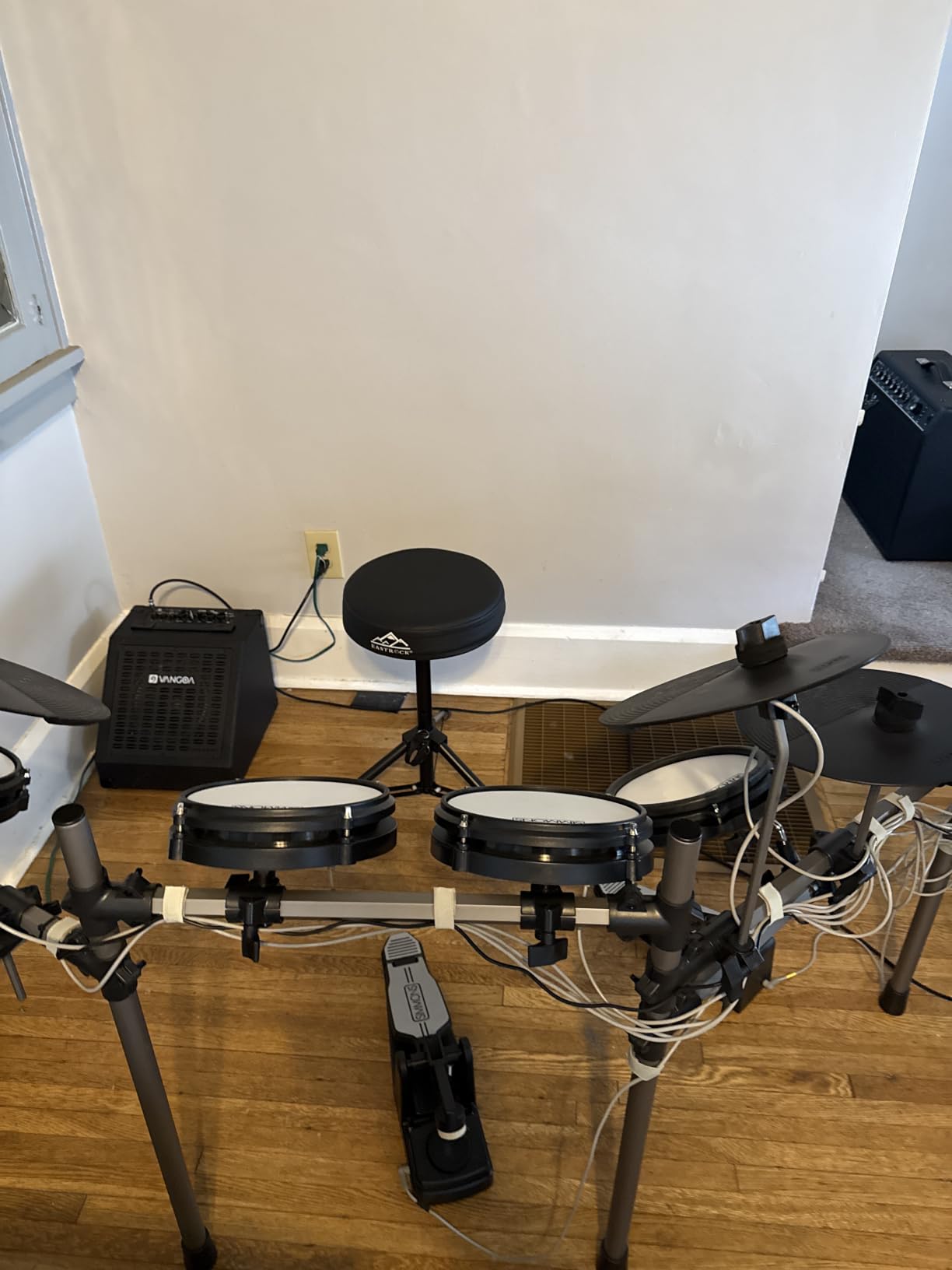 EASTROCK Drum Throne,Padded Drum Seat Drumming Stools with Anti-Slip Feet for Adults and Kids Drummers (Dark Black) customer photo 2