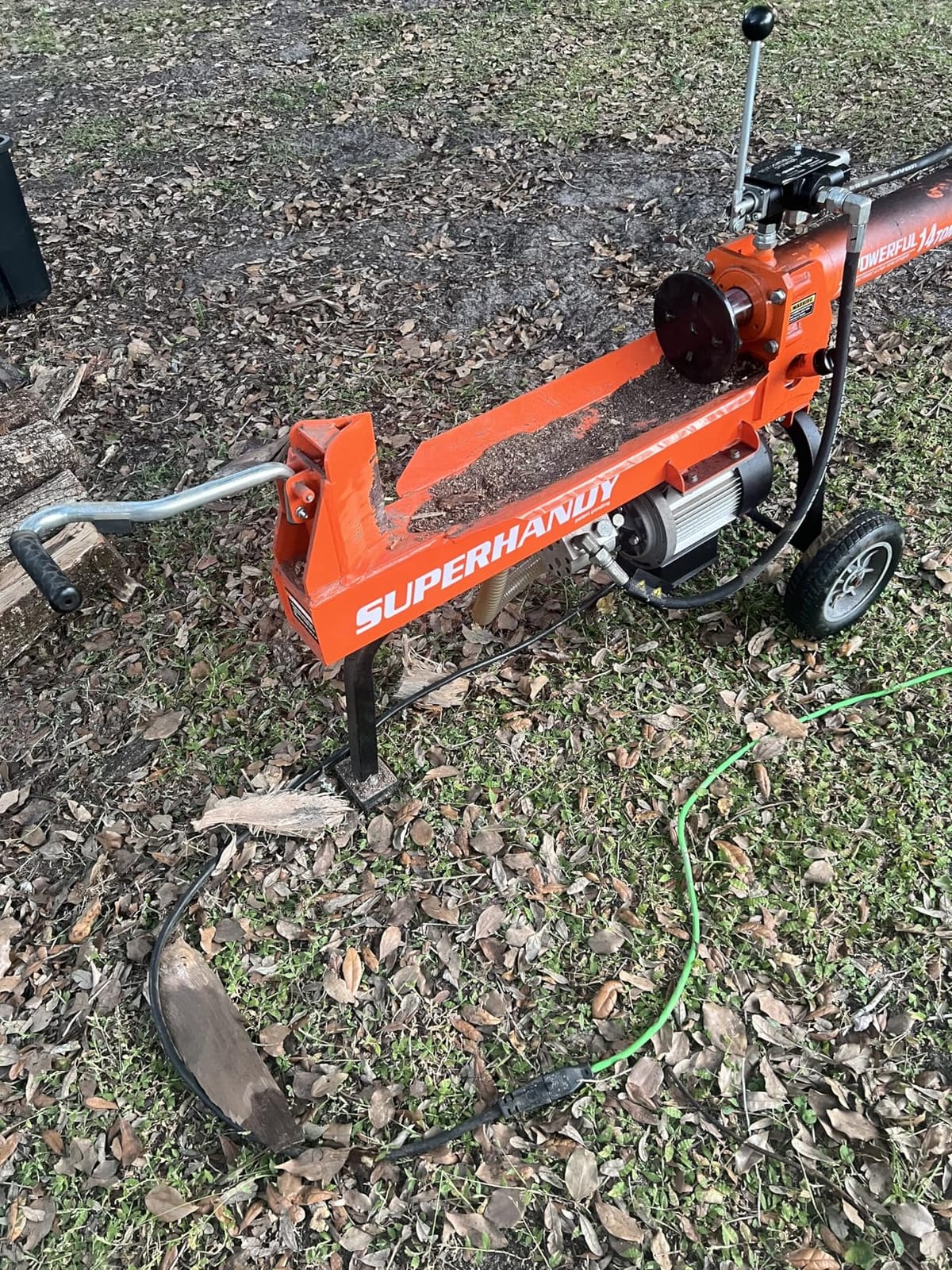 SuperHandy Hydraulic Log Splitter, 14 Ton, Portable Firewood Splitter customer photo 1
