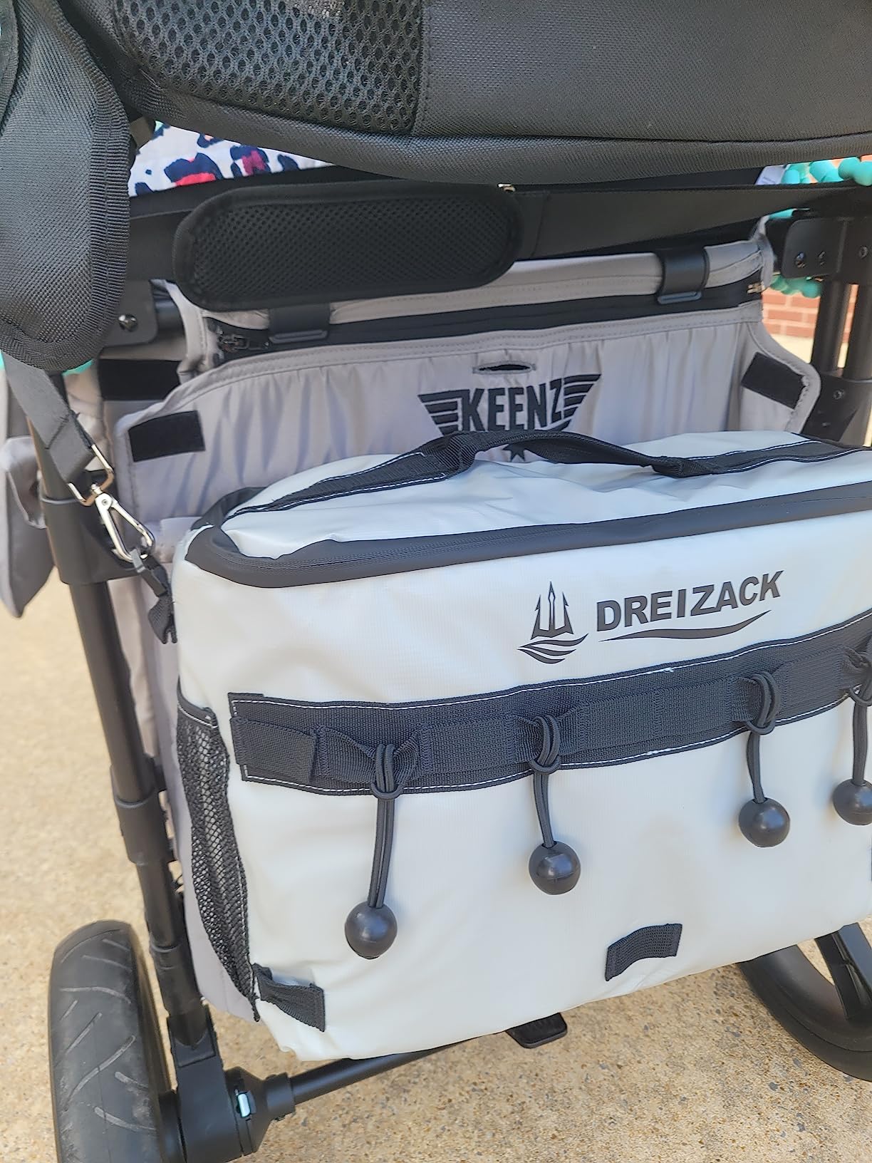 Dreizack Kayak Cooler Behind Seat, Waterproof Cooler for Kayaking,Paddle Board Cooler Compatible with Lawn-Chair Seat Kayak Accessories Cooler Bag Kayak Cooler Tow Behind for Camping Fishing customer photo 2