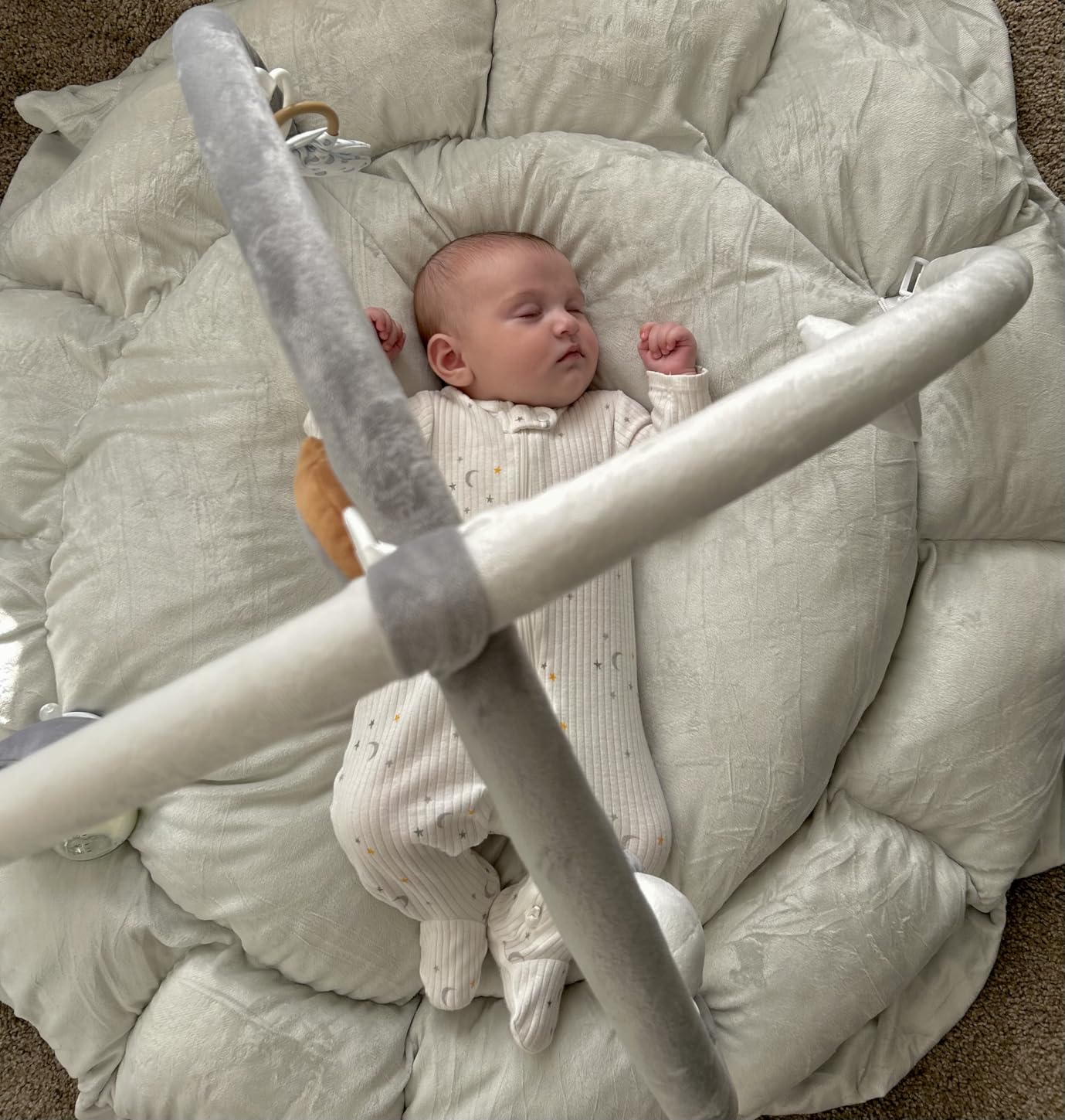 5-in-1 Thick & Plush Baby Play Gym, Baby Play Mats for Floor, Tummy Time Mat with 6 Toys, Convertible Stage-Based Developmental from Babies to Toddlers, Ball Pit, Pet Cushion Cloudico, Grey customer photo 2