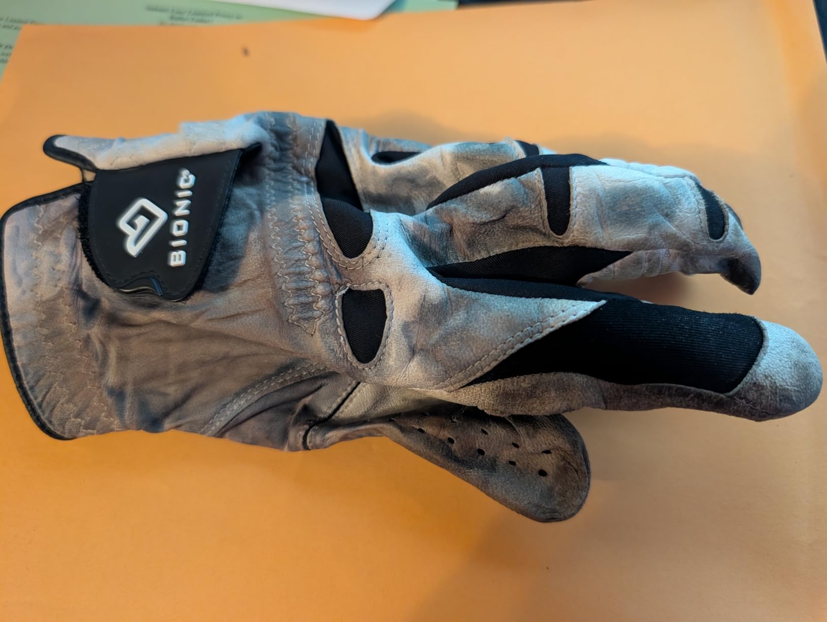 Bionic StableGrip 2.0 Men's Golf Glove customer photo 2