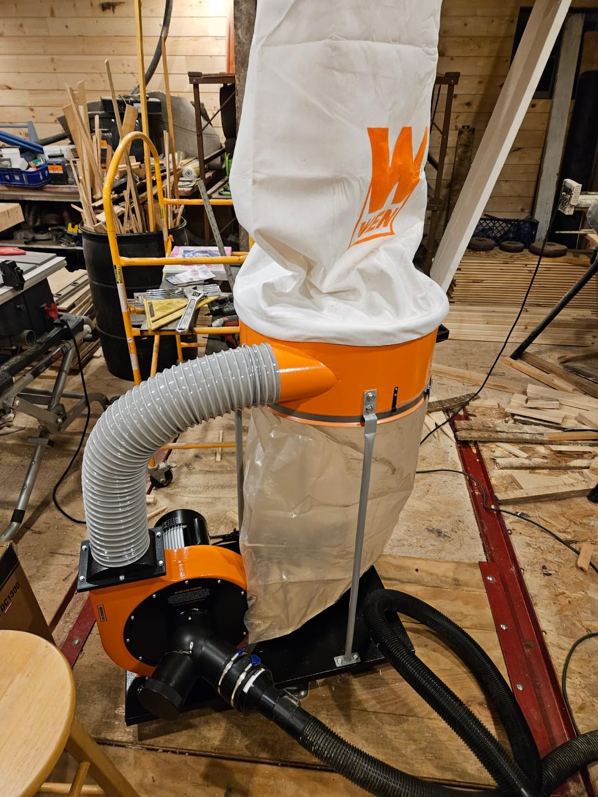 WEN DC1300 1,300 CFM 14-Amp 5-Micron Woodworking Dust Collector with 50-Gallon Collection Bag and Mobile Base , Black customer photo 1