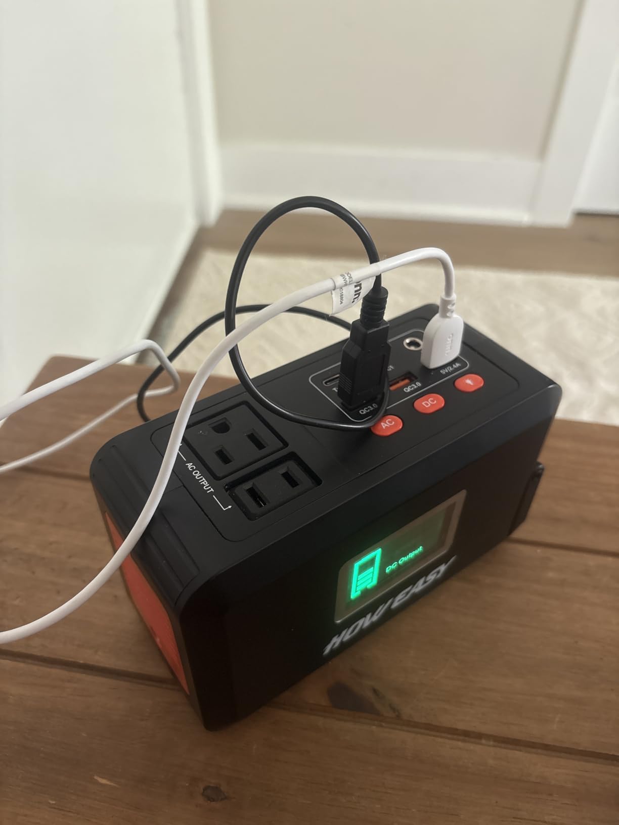 HOWEASY Portable Power Station,120W(240W Peak) Solar Generator customer photo 1