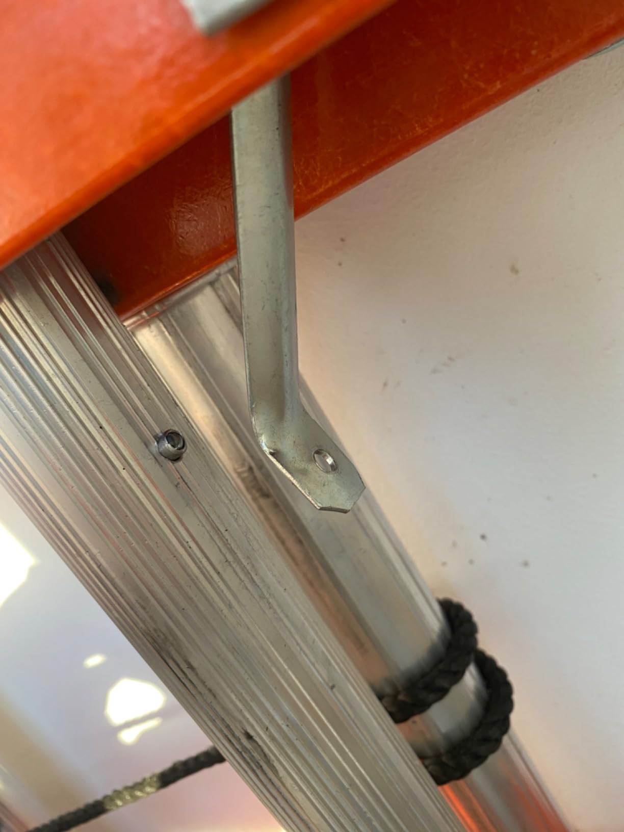LITE 24 ft Fiberglass Extension Ladder, LP-3021-24, Type IA, 300 lbs customer photo 1