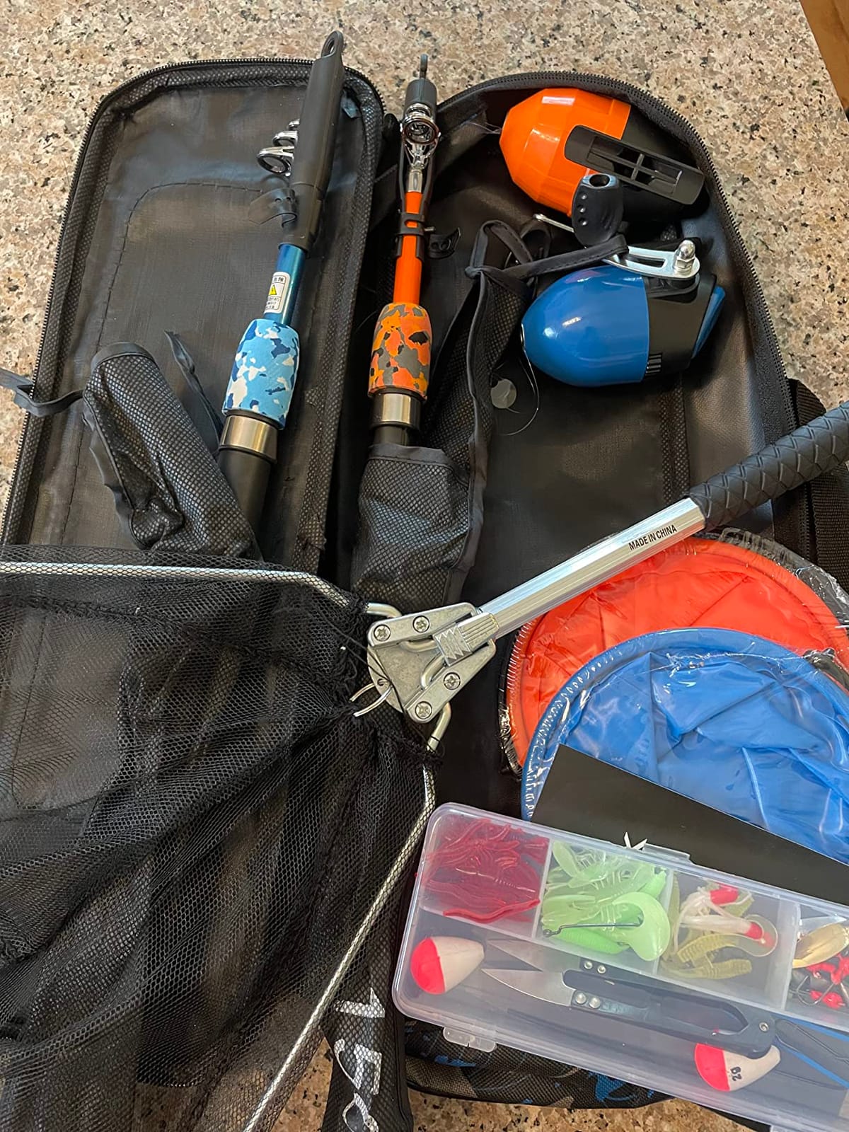 CODEK Kids Fishing Pole Set with Full Starter Kits 2 Set Portable Telescopic Fishing Rod and Spincast Reel Cambos with a Fishing Net and 2 Buckets for Boys Girls and Youth customer photo 2