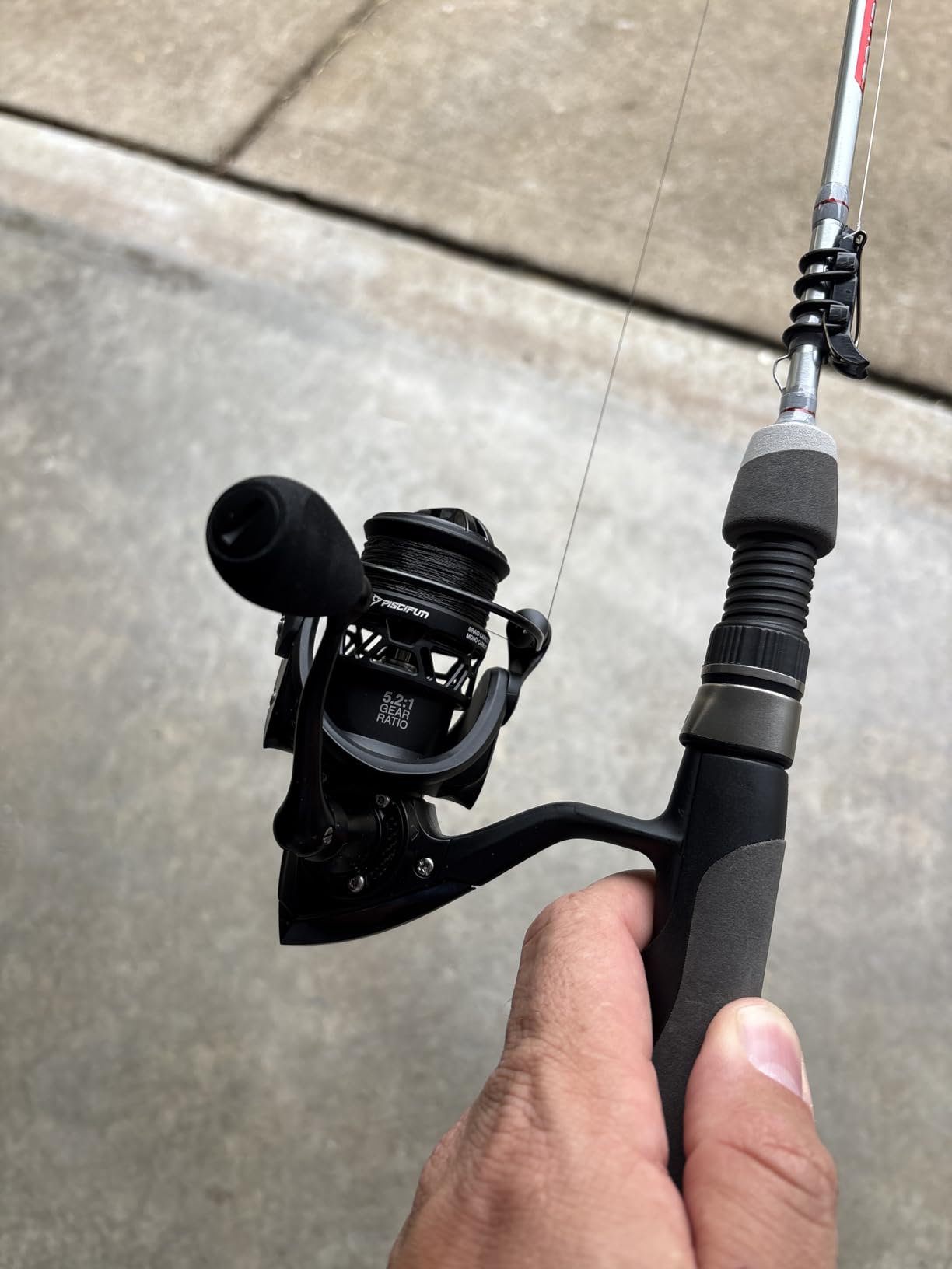 Piscifun Carbon X II Ultralight Spinning Reel, Light to 5.5oz customer photo 2