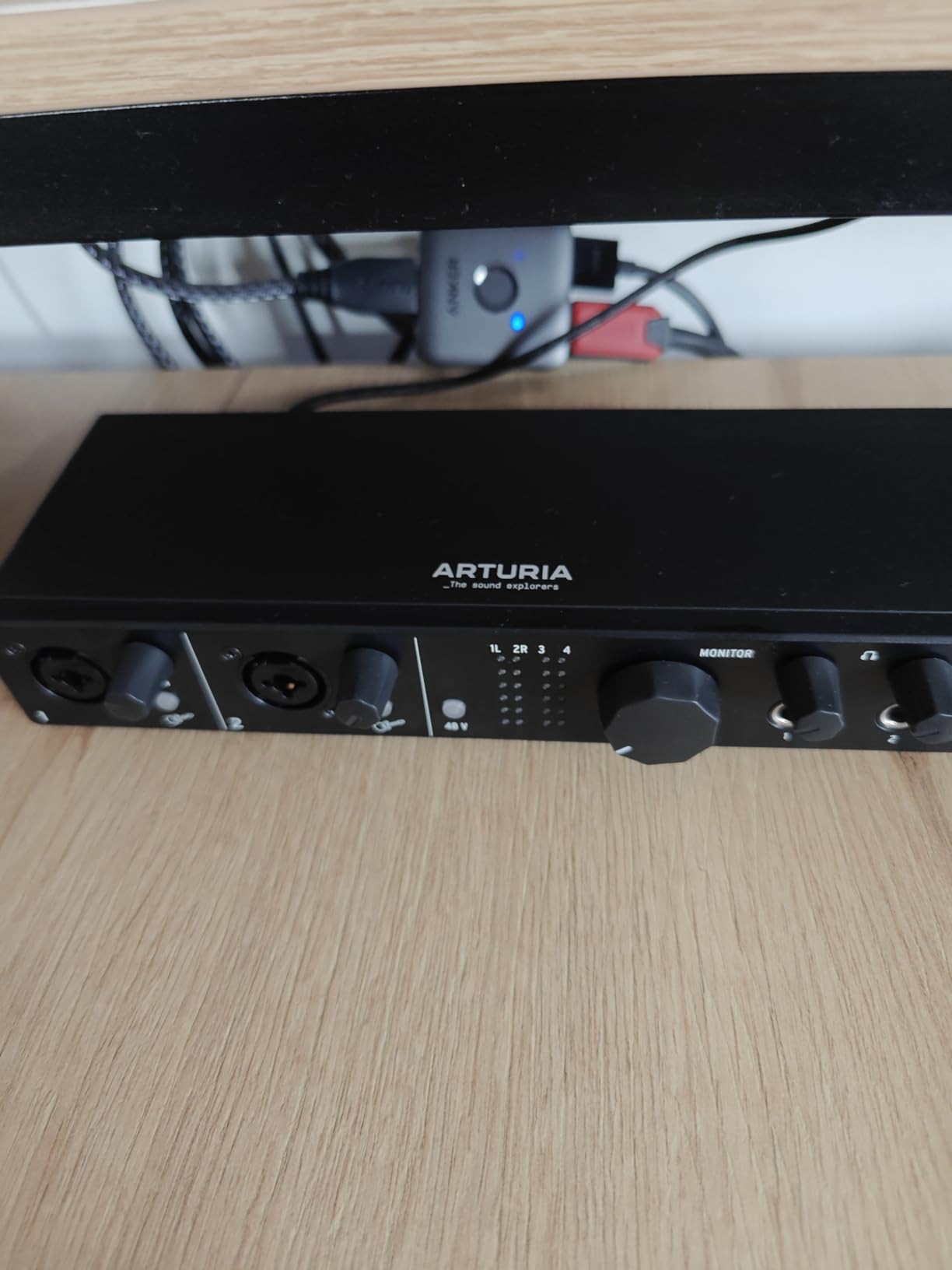 Arturia MiniFuse USB Audio & MIDI Interface, MiniFuse 4 customer photo 1