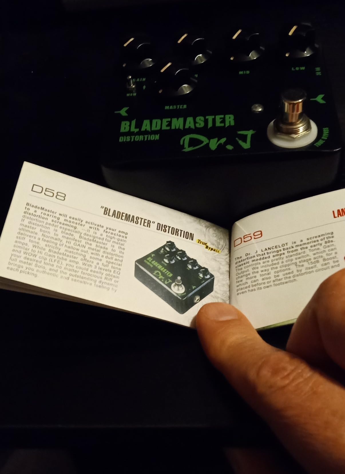 JOYO Compressor Pedal & Clean Boost with 3 Band EQ Sustain Effects for Electric Guitar High-end Edition Dr.J Series (D55) customer photo 2