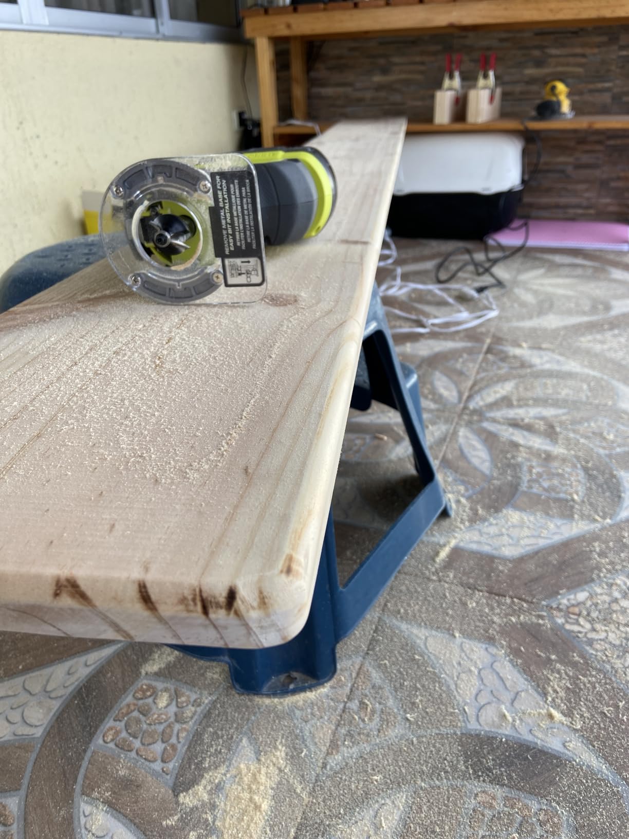 RYOBI ONE+ 18V Cordless Compact Fixed Base Router Tool Only (Battery Not Included) - PCL424B customer photo 1