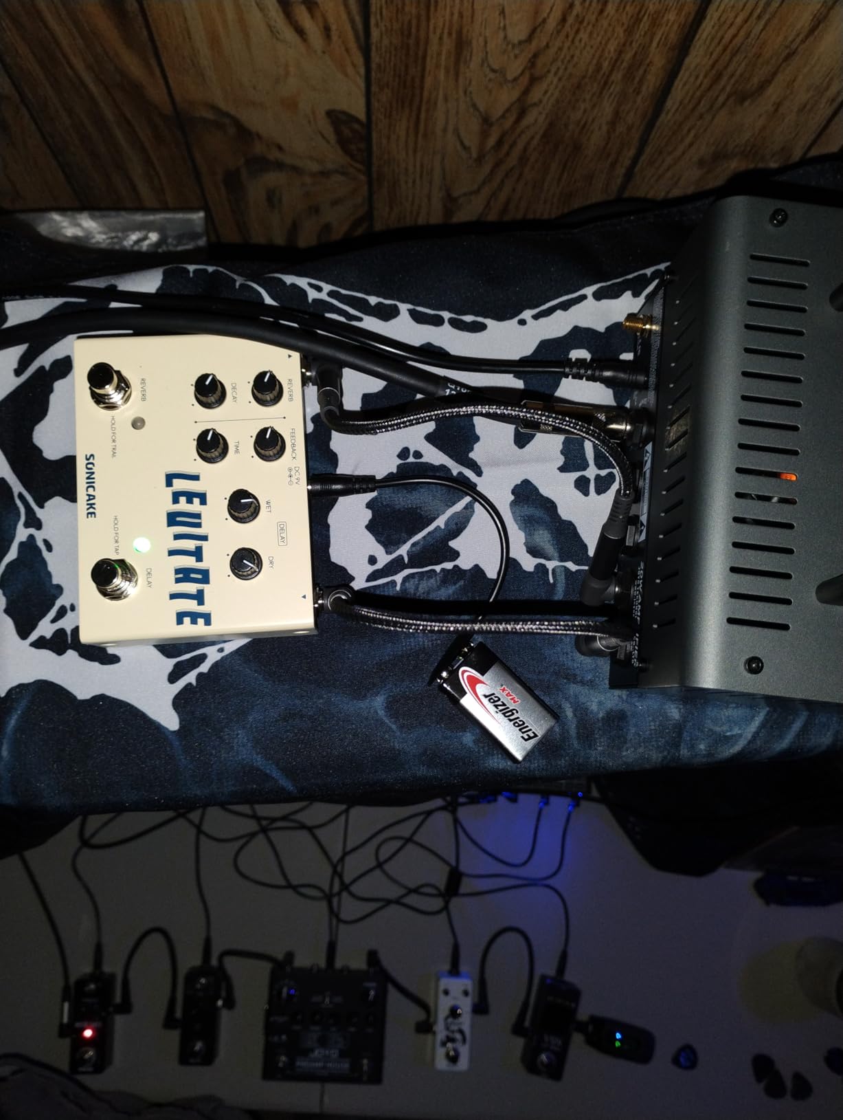 SONICAKE Modulation Guitar Effects Pedal 4 Mode of Chorus, Flanger, Phaser & Tremolo Digital Warped Dimension customer photo 2