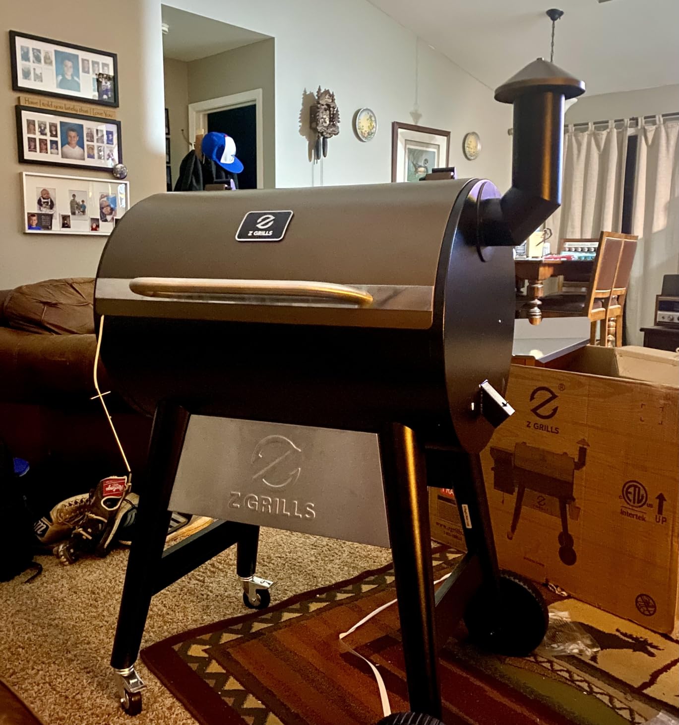 Z GRILLS 2026 200A Table Top Wood Pellet Grill, Pellet Smoker with PID V3.0 Controller, Meat Probes, 202 sq.in Cooking Area, Fit for RVs, Road Trips & Apartments customer photo 1