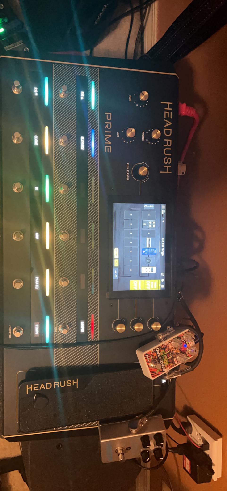 HeadRush Prime Electric Guitar and Vocal Multi-Effects Pedal customer photo 1