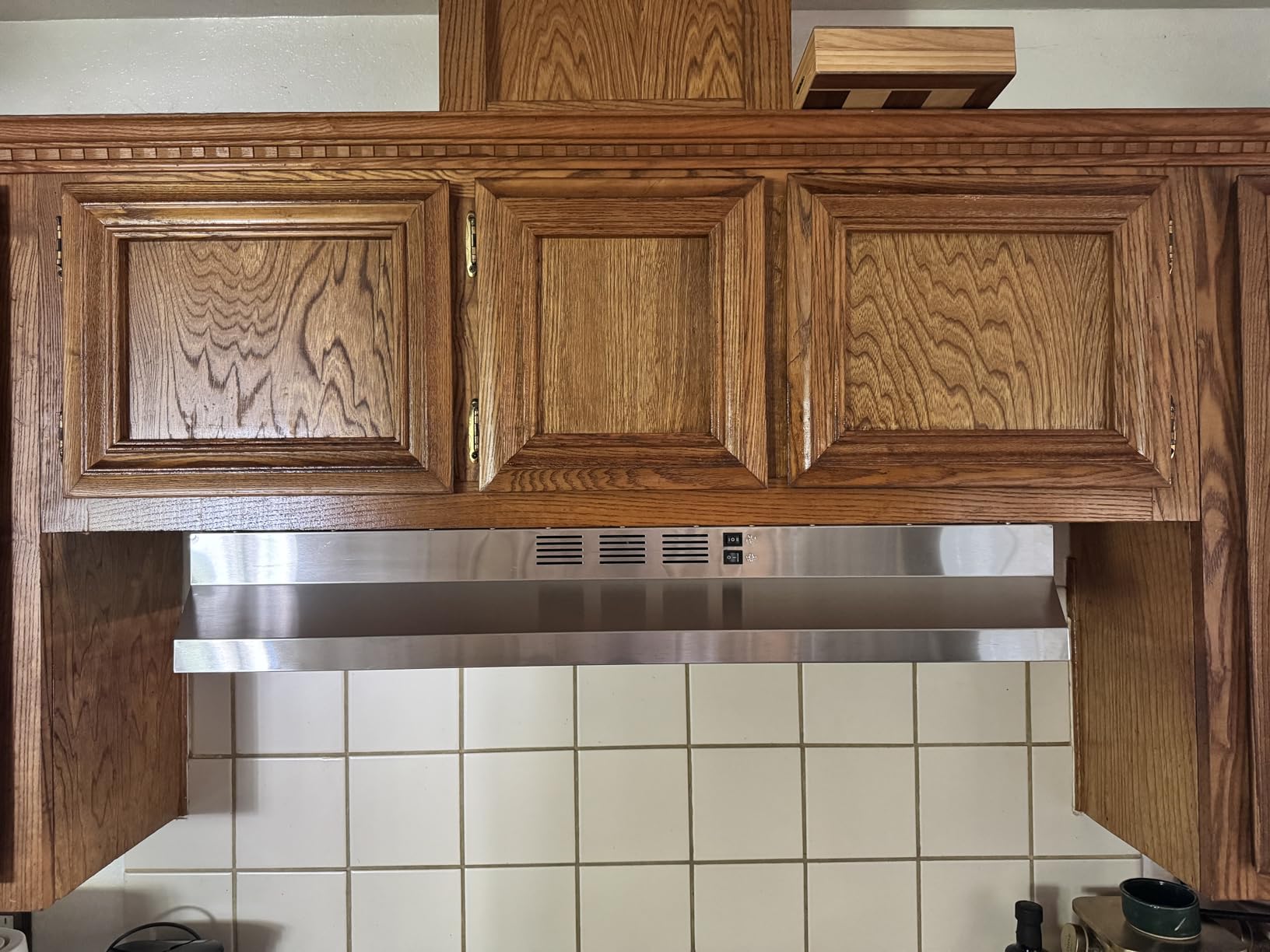 Range Hood 30 inch Under Cabinet, Stainless Steel Kitchen Vent Hood 280CFM, Built-in Kitchen Stove Hood w/Rocker Button Control, Ducted/Ductless Convertible Duct, 2 Speeds Fan, Bright LED Light customer photo 1