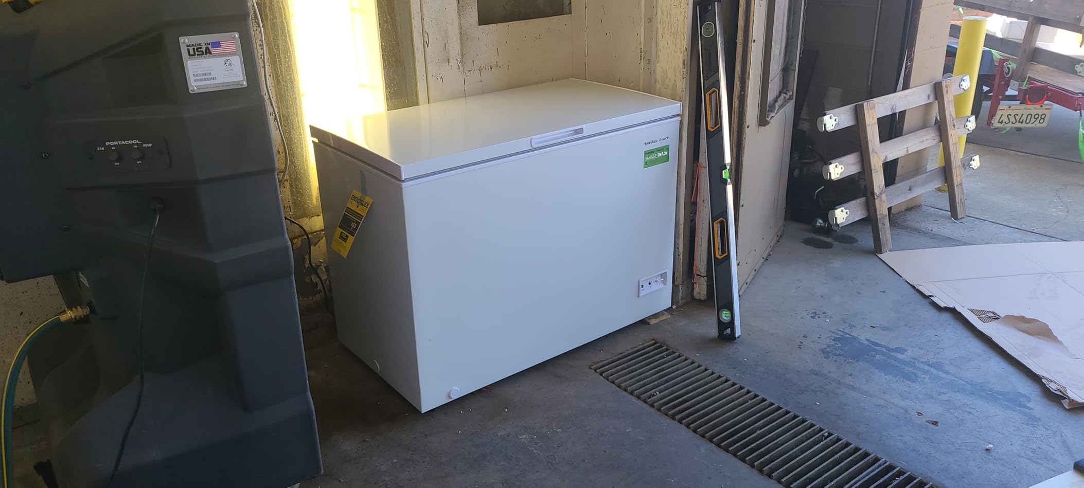 14 cu ft Chest Freezer - White, Large Storage for Families, Space-Saving Flat Back, Front Drain, Garage Ready - By Hamilton Beach customer photo 2