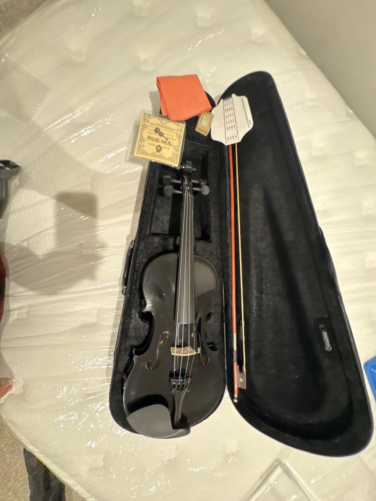 ADM Acoustic Violin for Kids Beginners,1/4 Size Acoustic Violin Fiddle for Teens Students Violin Starter Kit with Hard Case, E-Tuner, Rosin, Shoulder Rest, Bow, Extra Strings, Free Lessons, Purple customer photo 1