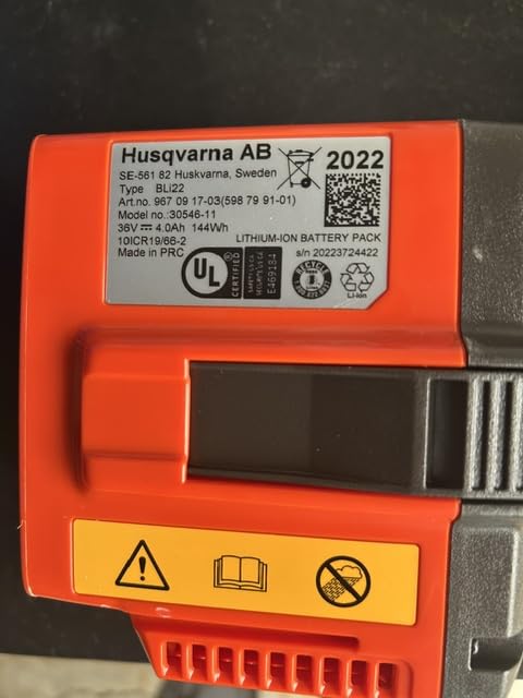 Husqvarna WeedEater 320iL Weed Eater, 16-Inch, with 4 Ah Battery & Charger customer photo 2