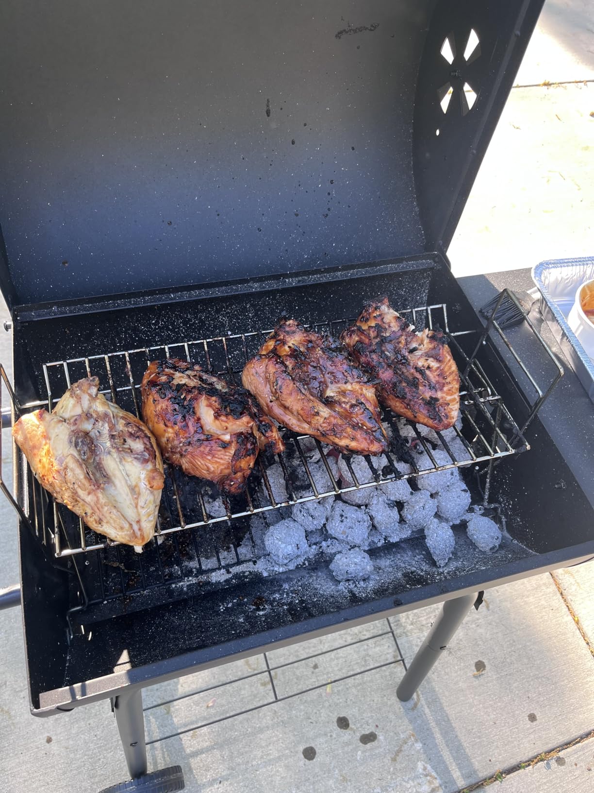 Charcoal Grill with Side Table,Barrel BBQ Grill 500 Sq In Cooking Area customer photo 1