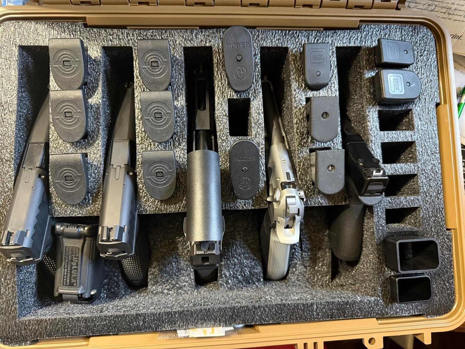 Condition 1 18'' 5 Pistol Case, Model 801, Pre-Cut Foam, 20 Slot Mag customer photo 2