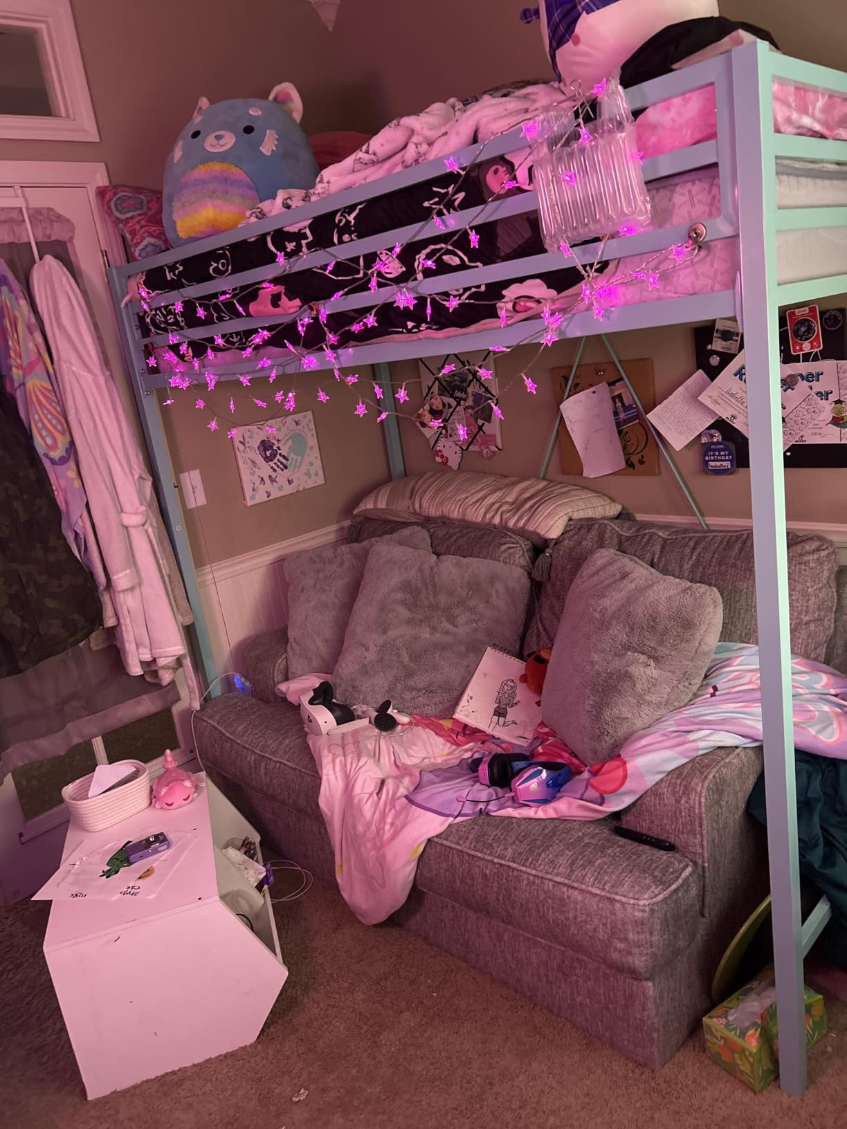 SHA CERLIN Loft Bed Twin Size with Ladder and Guardrail,White customer photo 1