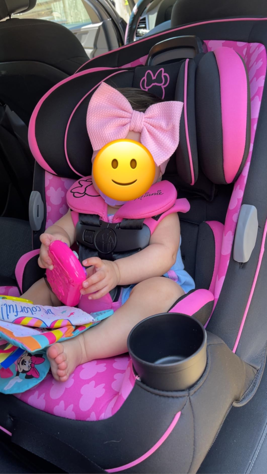 Disney Grow and Go Convertible Car Seat, Rear Facing 5-40 pounds, Forward Facing 30-65 pounds, Booster 40-100 lbs, Convert from Infant to Toddler, Mickey Sprinkle customer photo 2