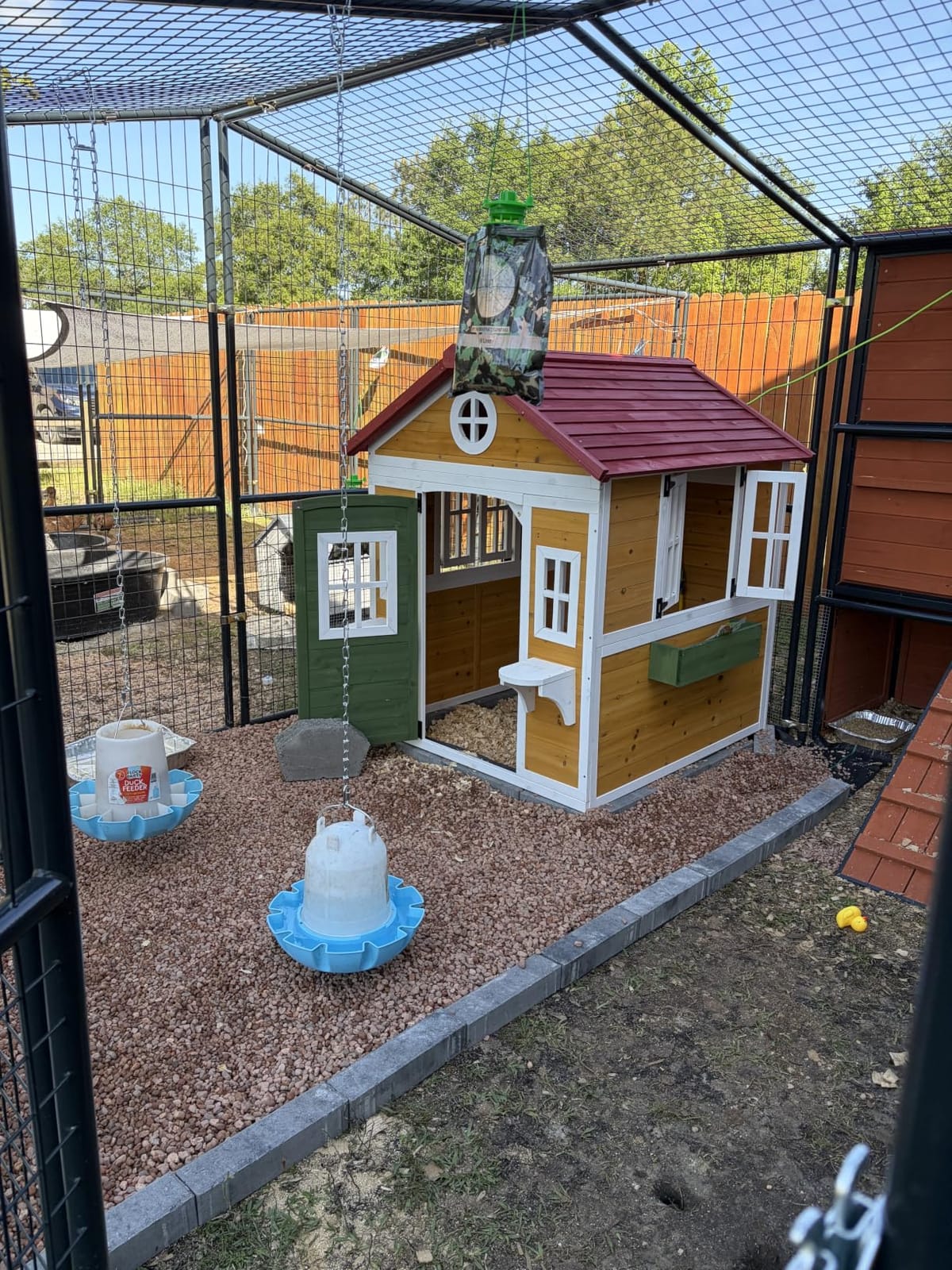 Outsunny Outdoor Kids Playhouse with Dutch Door for Toddlers 3-8, Beige customer photo 2