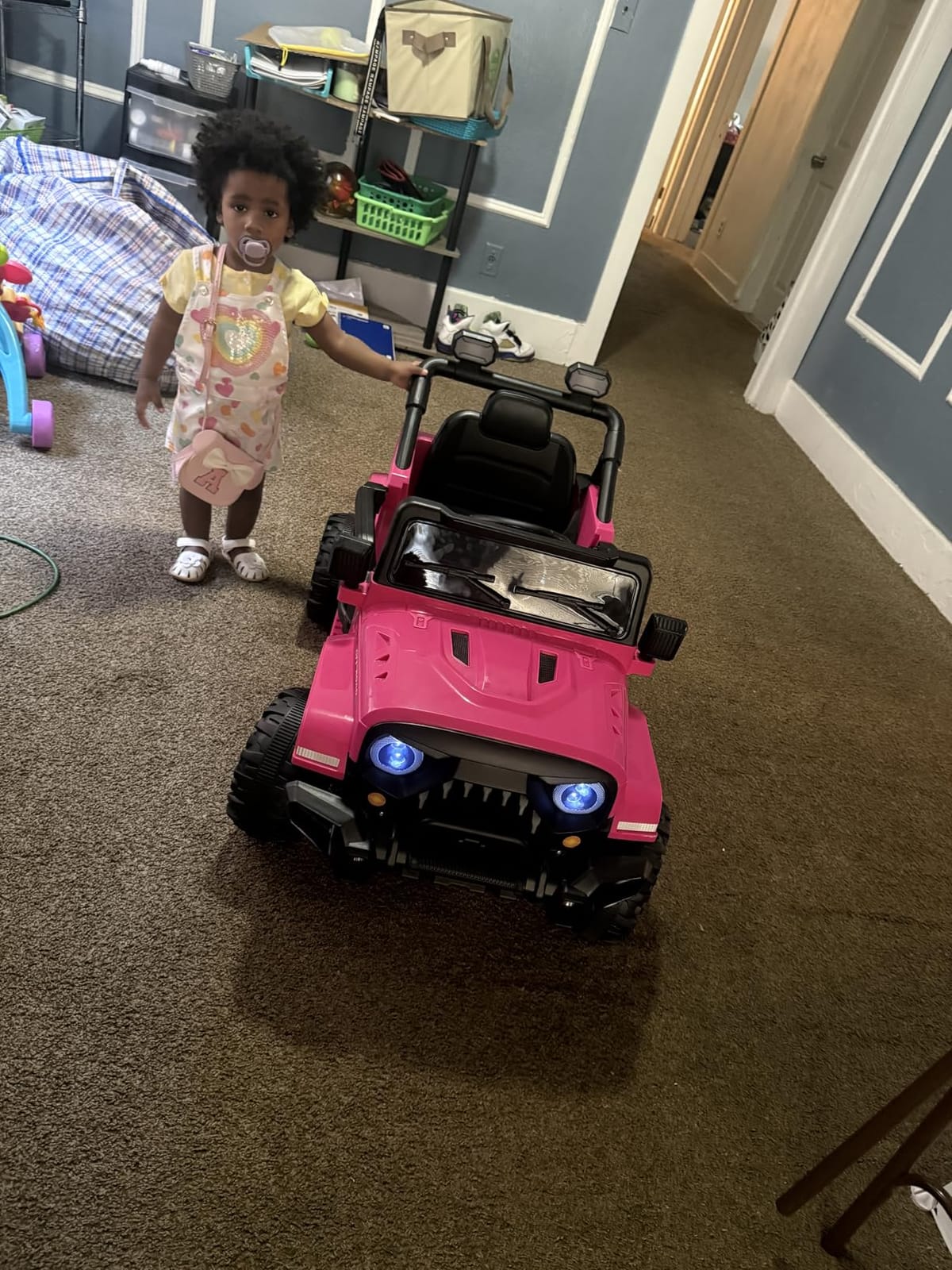 MINIATURE MOTORS 12V Kids Electric Ride on Truck Car Remote Control, Twin 35W Motors 3.5MPH Max Speed, Bluetooth Music Player, 4 Wheels Suspension LED Lights Safety Belt, Gift for Boys & Girls-Black customer photo 1