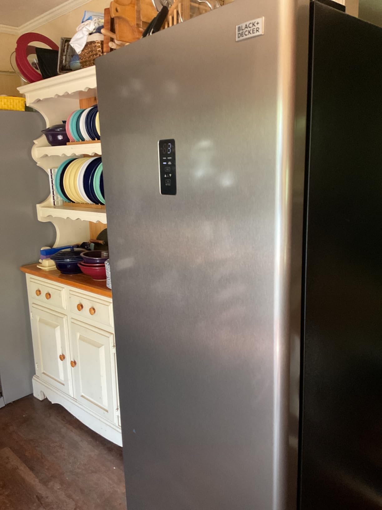 BLACK+DECKER 17 Cu. Ft. Convertible Freezer Refrigerator, BUC1700XB, Black customer photo 2
