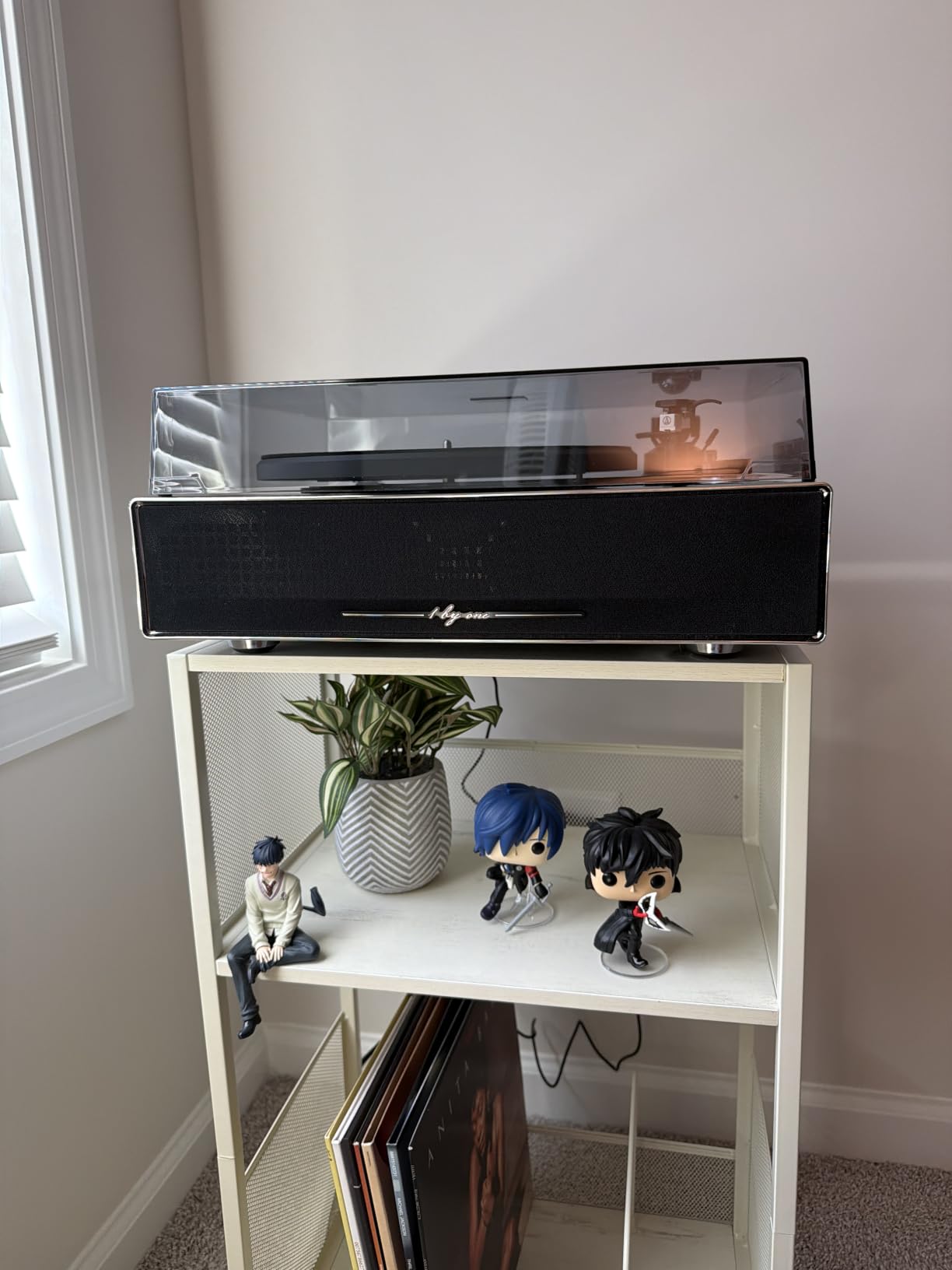 VASAGLE 3-Tier Record Player Stand, Vinyl Record Storage up to 100 Albums customer photo 1