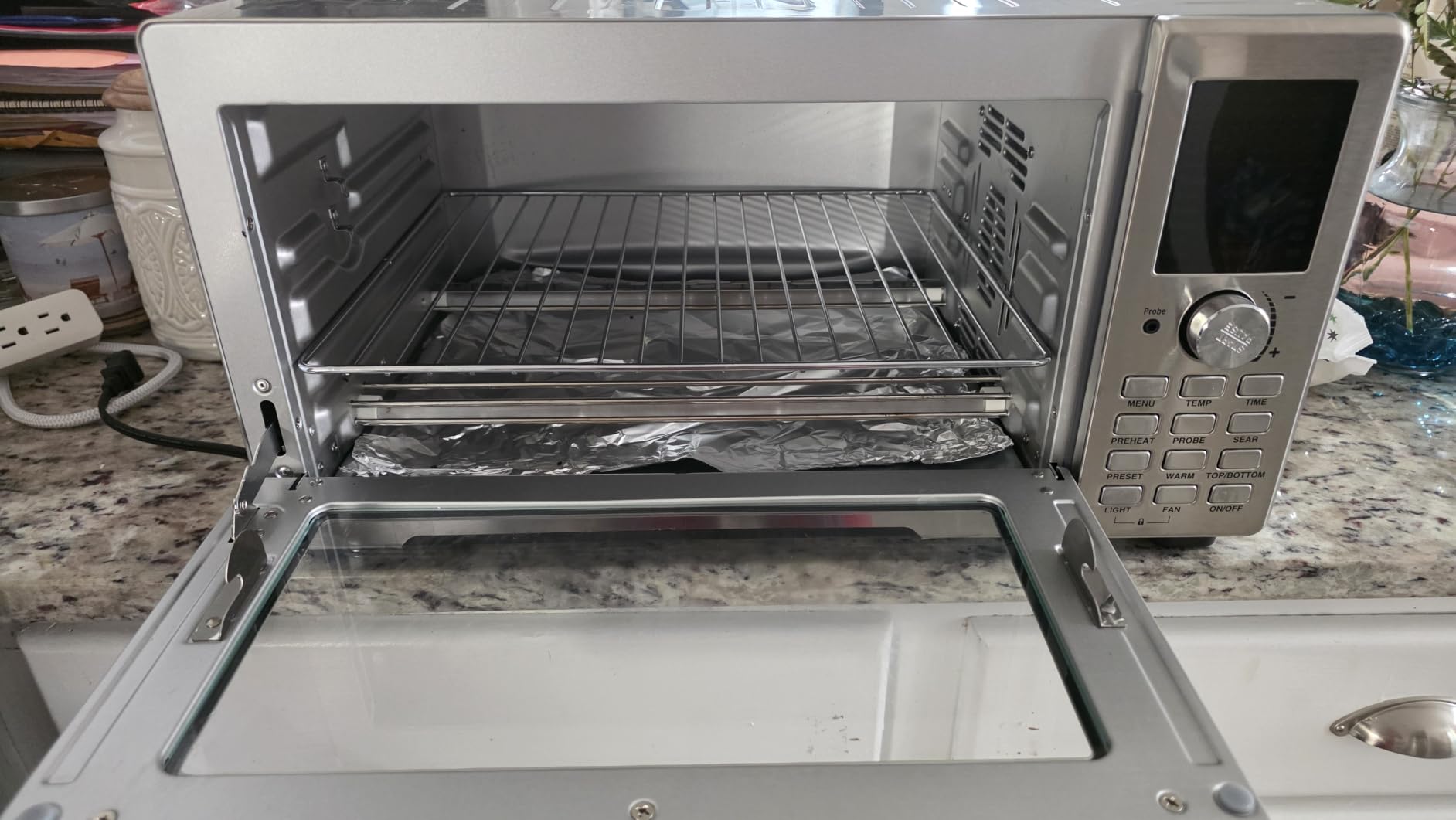 Nuwave Bravo XL Pro Air Fryer Toaster Oven w/Grill Combo, 2026 New System customer photo 1