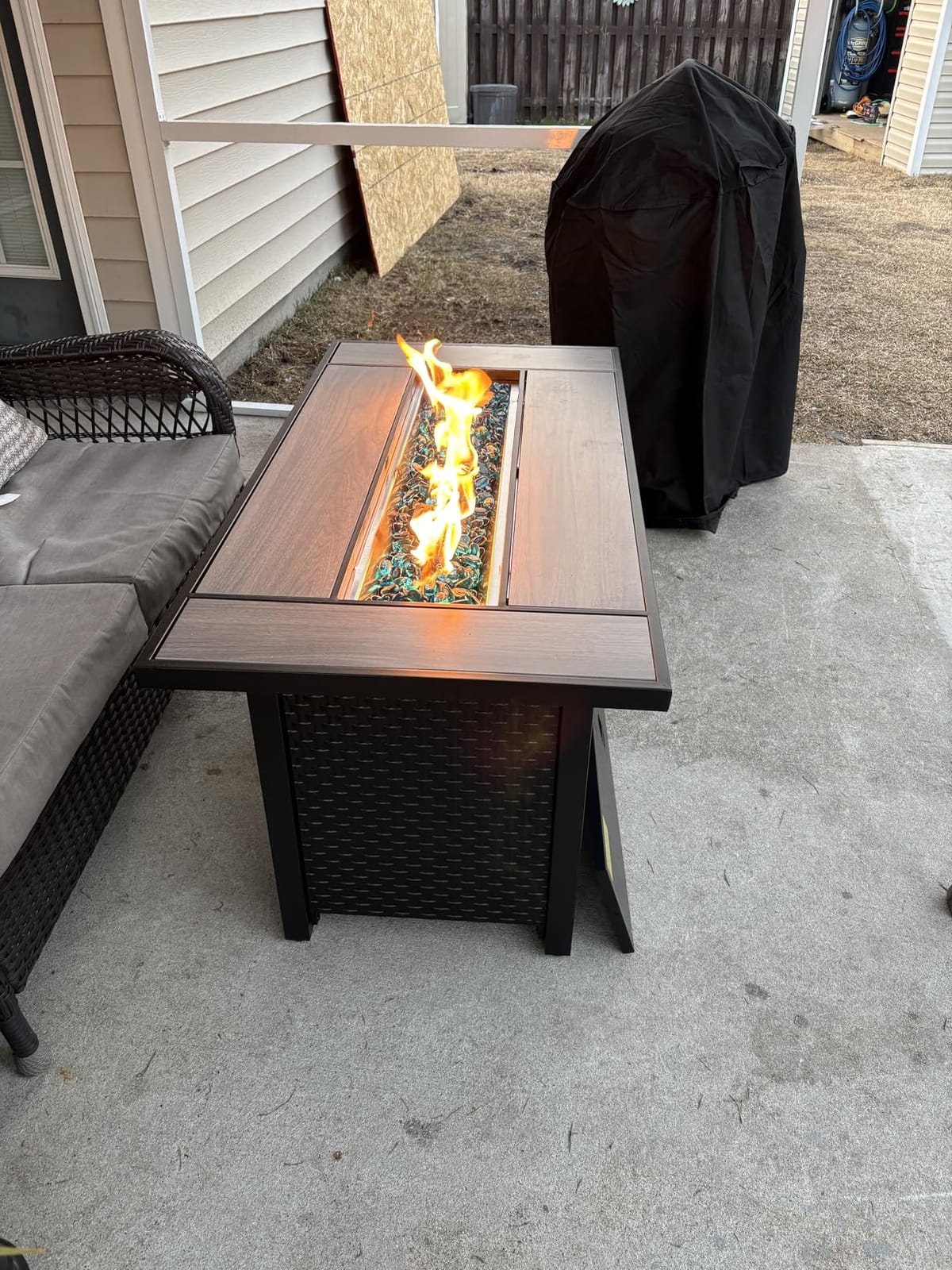 43 Inch Propane Fire Pit Table for Patio & Backyard, 50,000 BTU Steel Gas Fire Pit with Lid & Lava Rocks, Outdoor Table Heater for Deck, Garden, Smokeless Flame customer photo 1