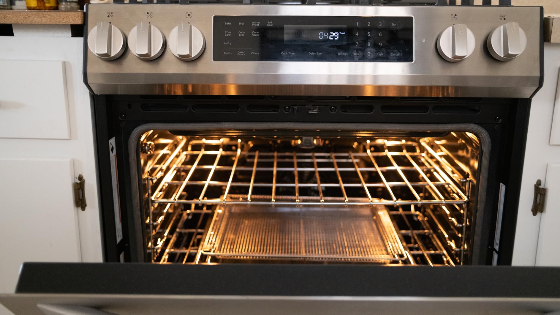Kenmore 5.6 cu. ft. Front Control Gas Range Oven - Stainless Steel customer photo 1