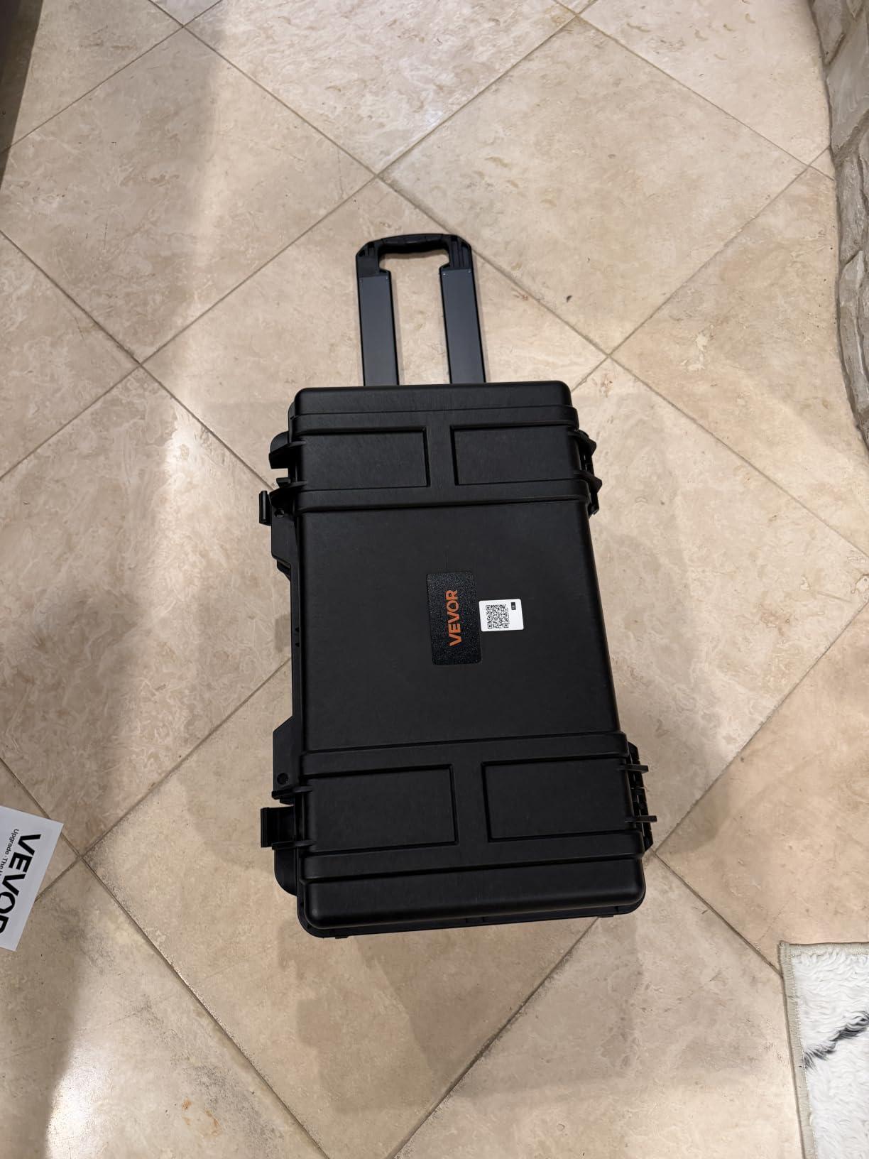 VEVOR Weatherproof Hard Case, Heavy Duty Protective Dry Box with Pre-Cut Foam, Wheels & Retractable Pull Handle for Travel, Hunt, Military, Tactical, IP67 Waterproof Case for Cameras (21.7*13.4*9.5