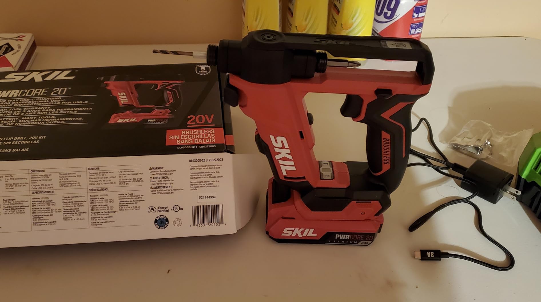 SKIL PWR CORE 20 Brushless 20V Flip Drill Driver Kit with Double Collect Flip Head, Torque Settings & Magnetic On-board Storage, Includes 2.0 Ah USB-C Battery and Charger - DL6300D-12 customer photo 1