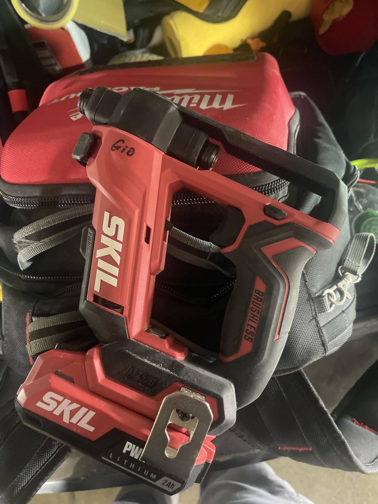 SKIL PWR CORE 20 Brushless 20V Flip Drill Driver Kit with Double Collect Flip Head, Torque Settings & Magnetic On-board Storage, Includes 2.0 Ah USB-C Battery and Charger - DL6300D-12 customer photo 2