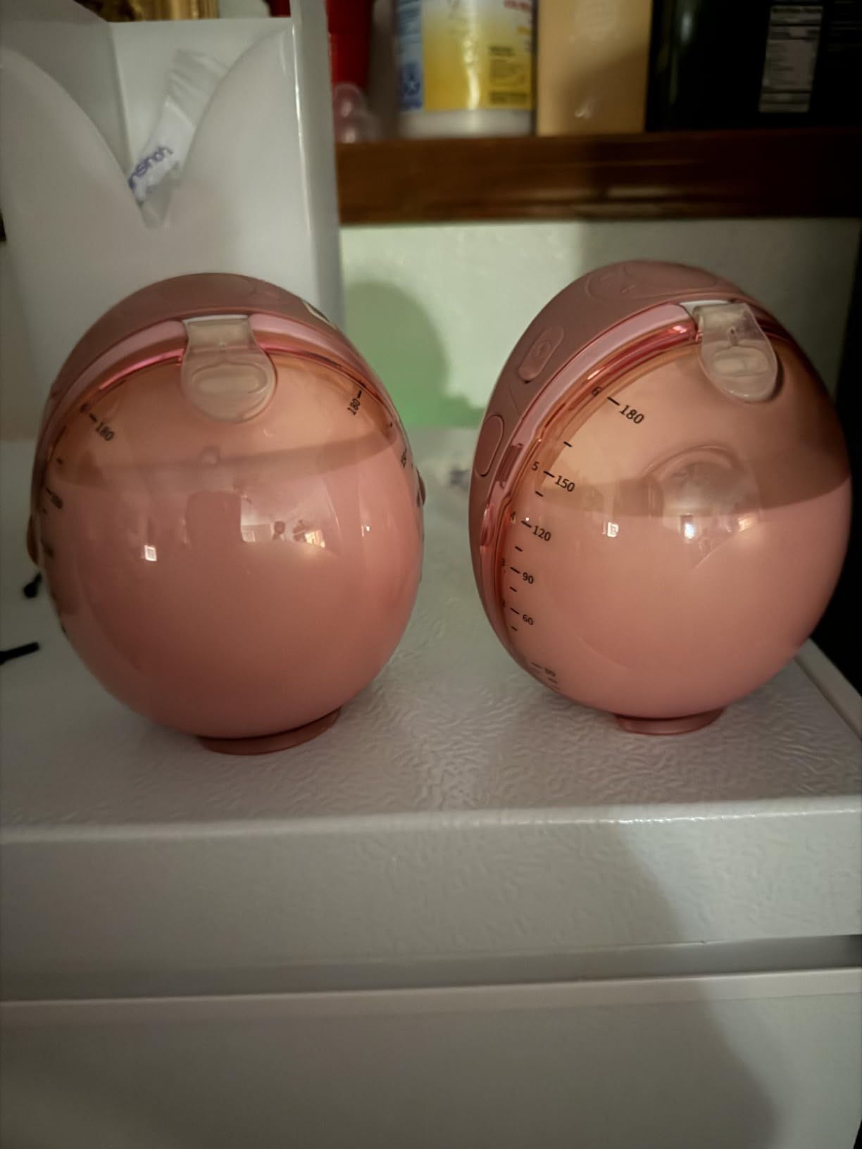 Momcozy M5 Smart APP Controlled Wearable Breast Pump, 1-Pack Cozy Red customer photo 1