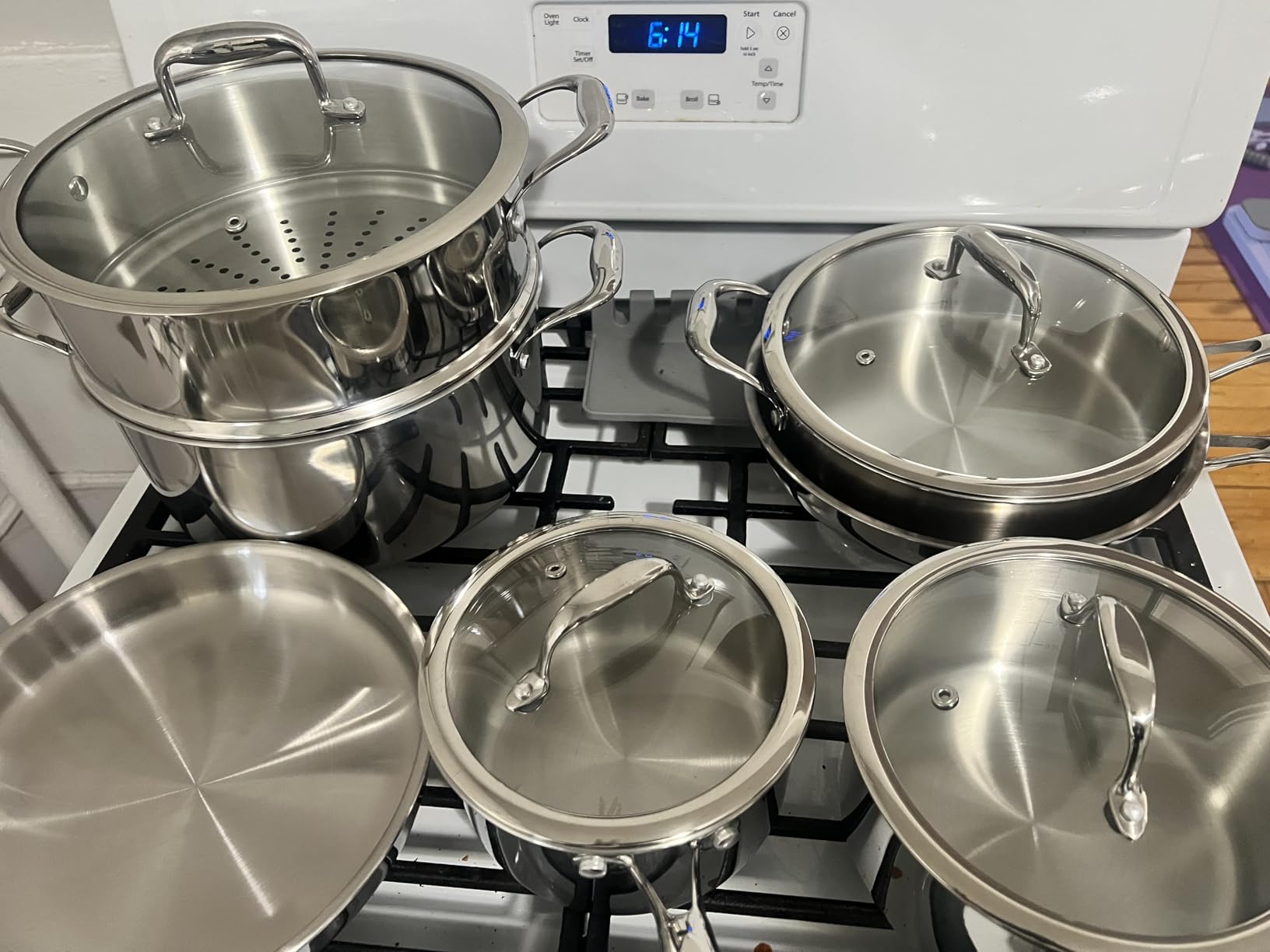 EWFEN 3 Ply Stainless Steel 11-Piece Cookware Set with Lids, Pots and Pans Kitchen Set, Non-Toxic, Induction, Oven, Dishwasher Safe, Professional Chef Quality customer photo 1