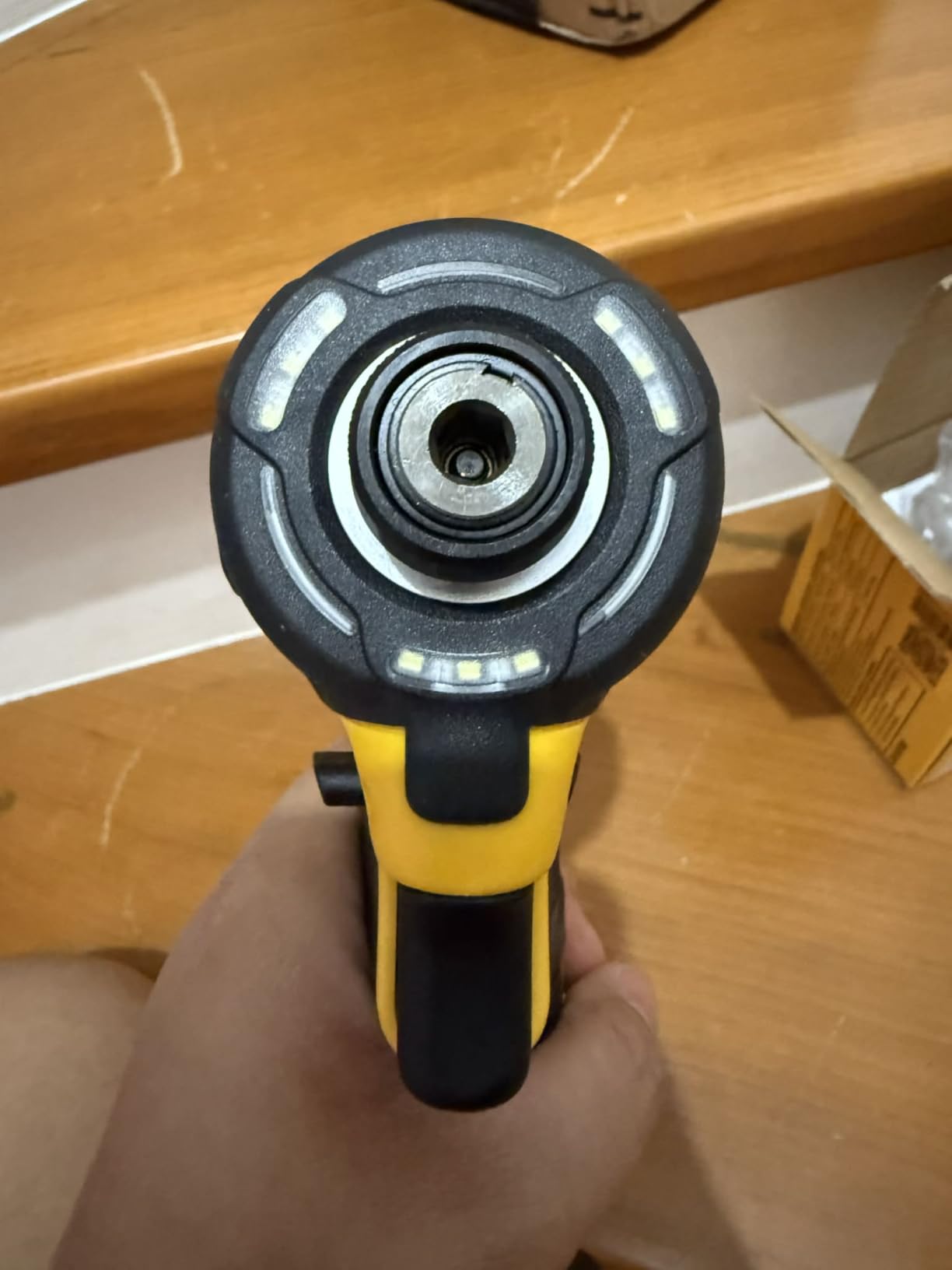 DEWALT 20V MAX 1/4 Inch Hydraulic Impact Driver (DCF870B) customer photo 1