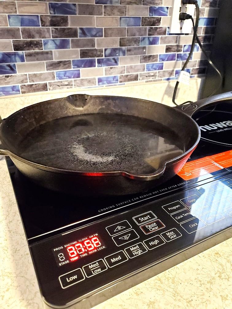 Nuwave Double Pro Cooktop Induction Countertop Burner, Portable, 50°F-575°F customer photo 2