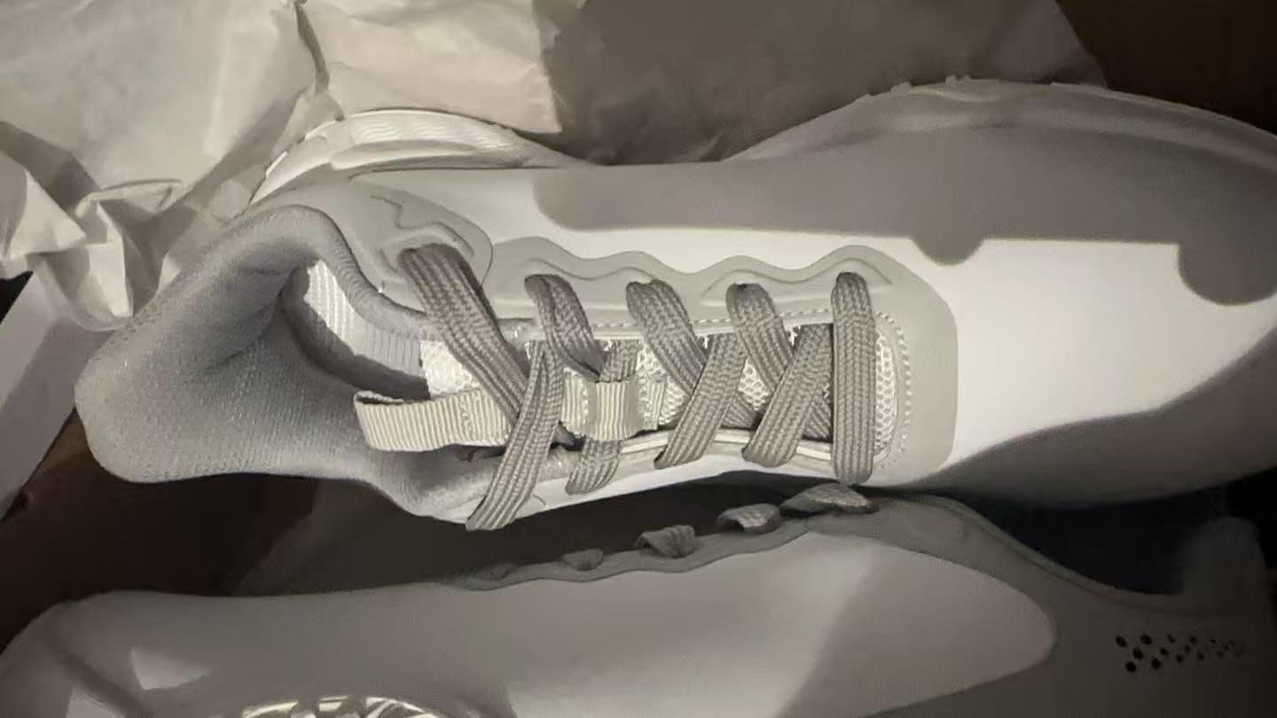 Wide Golf Shoes for Men Spikeless Professional Outdoor Waterproof Golfing Footwears Sneakers with Arch Support customer photo 2