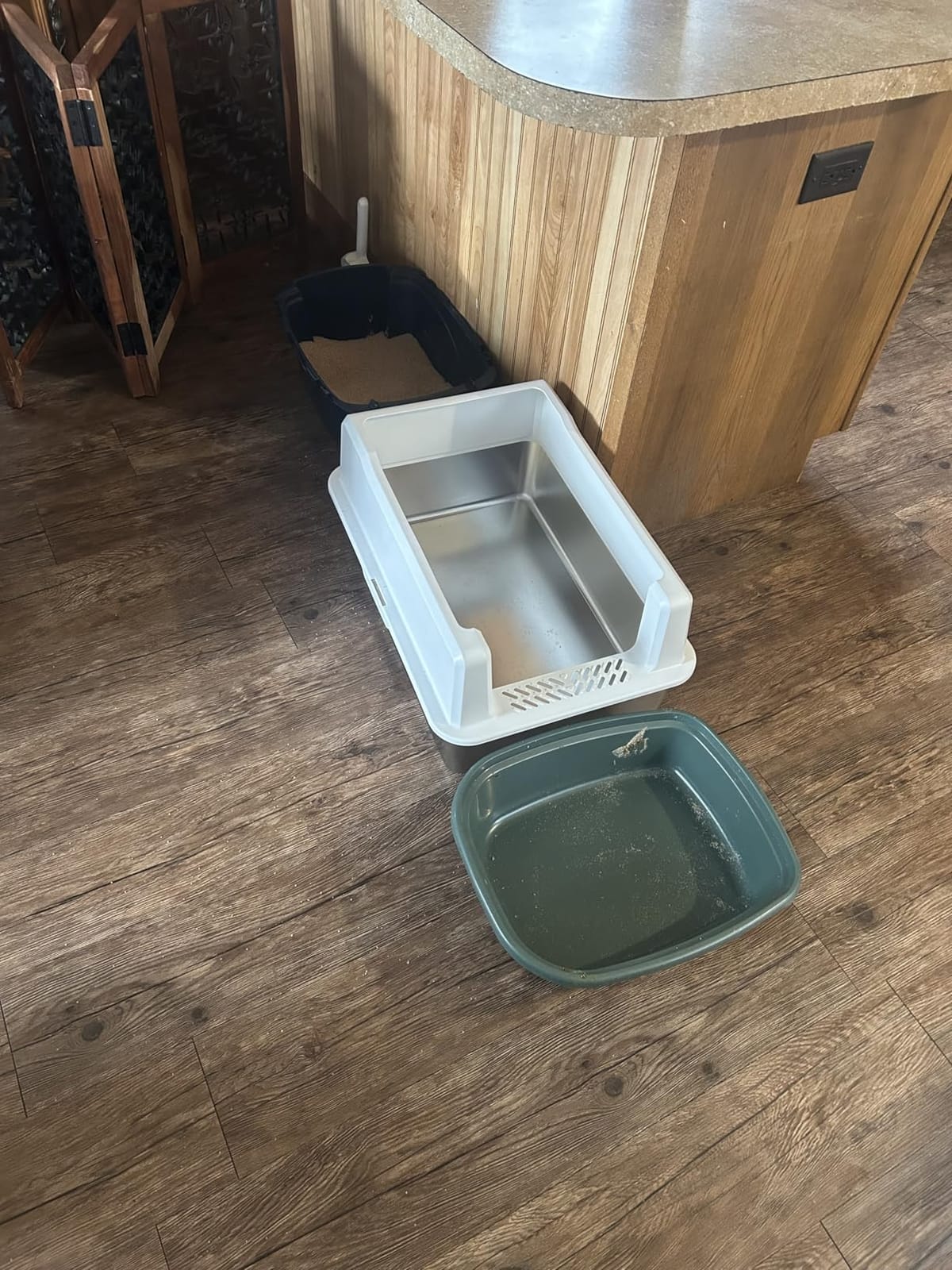 XXL Stainless Steel Litter Box with Lid for Multiple & Big Cats customer photo 2