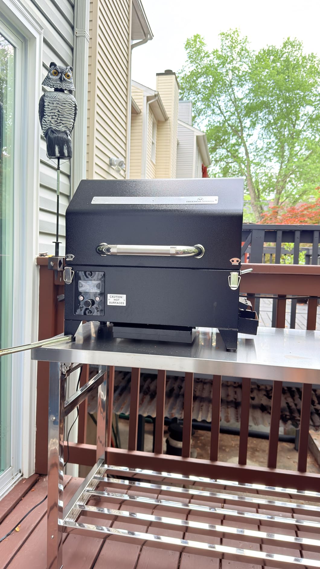Freedom Portable Pellet Grill & Smoker, 242 Sq In, Dual Probes customer photo 2