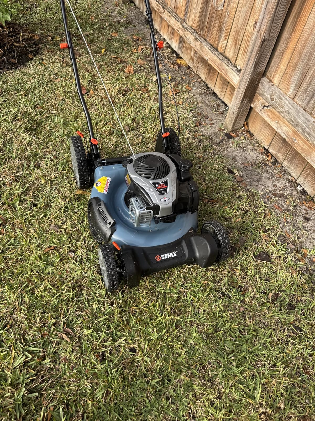 SENIX 144 cc Gas Lawn Mower, 21 inch 2-in-1 Push with Mulching and Side Discharge, 4-Cycle Engine, 6 Position Cutting Height Adjustment for Yard and Garden customer photo 2