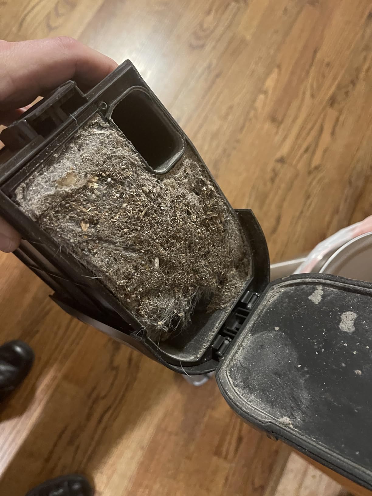 Shark PowerDetect Robot Vacuum & Mop Combo, 60-Day Self-Empty, AV2810ZEWH customer photo 2